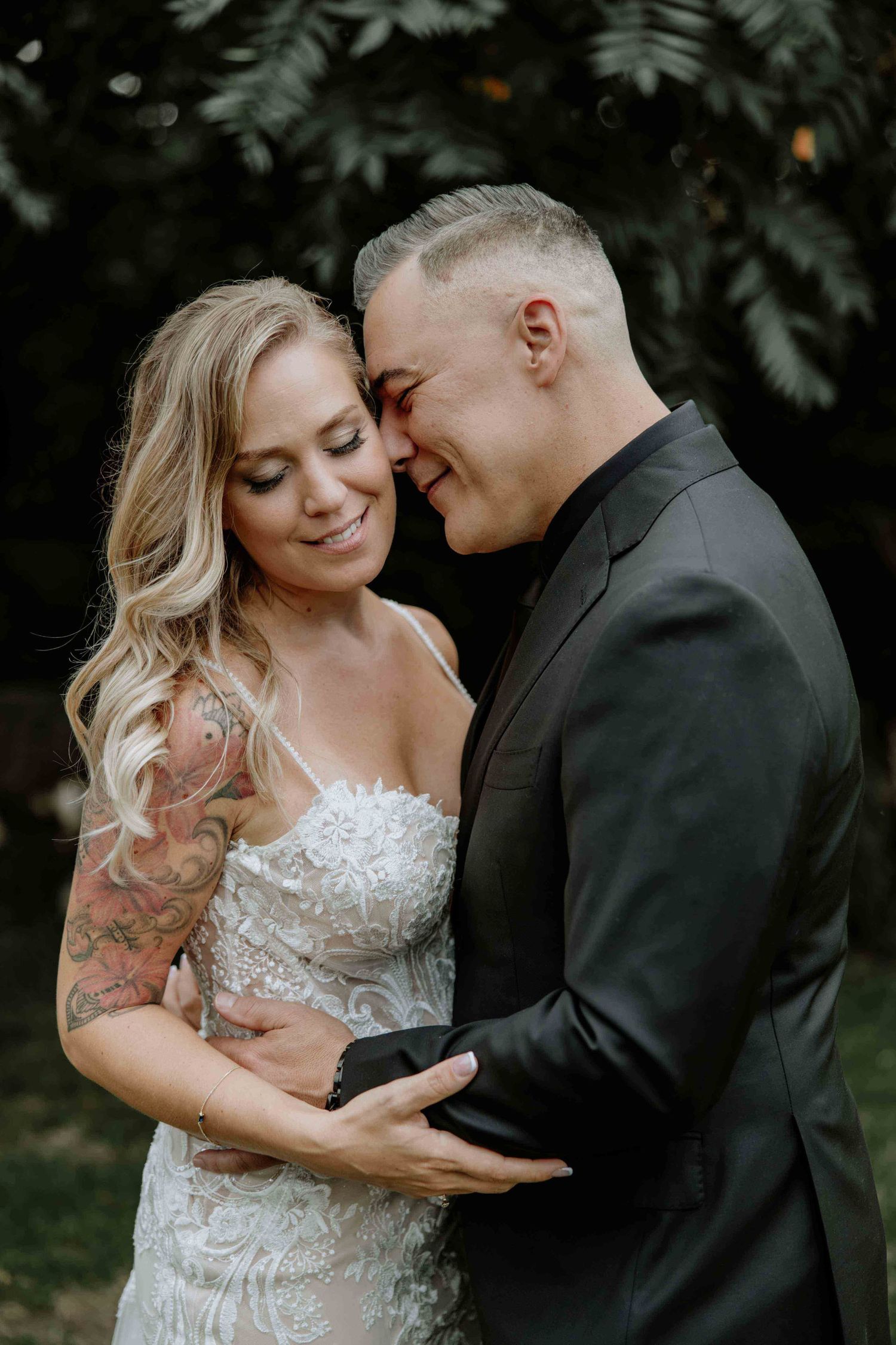 Mariage Laval, Rive-Nord, Montréal – Photographe Studio 8. Photos naturelles, élégantes et souvenirs intemporels
