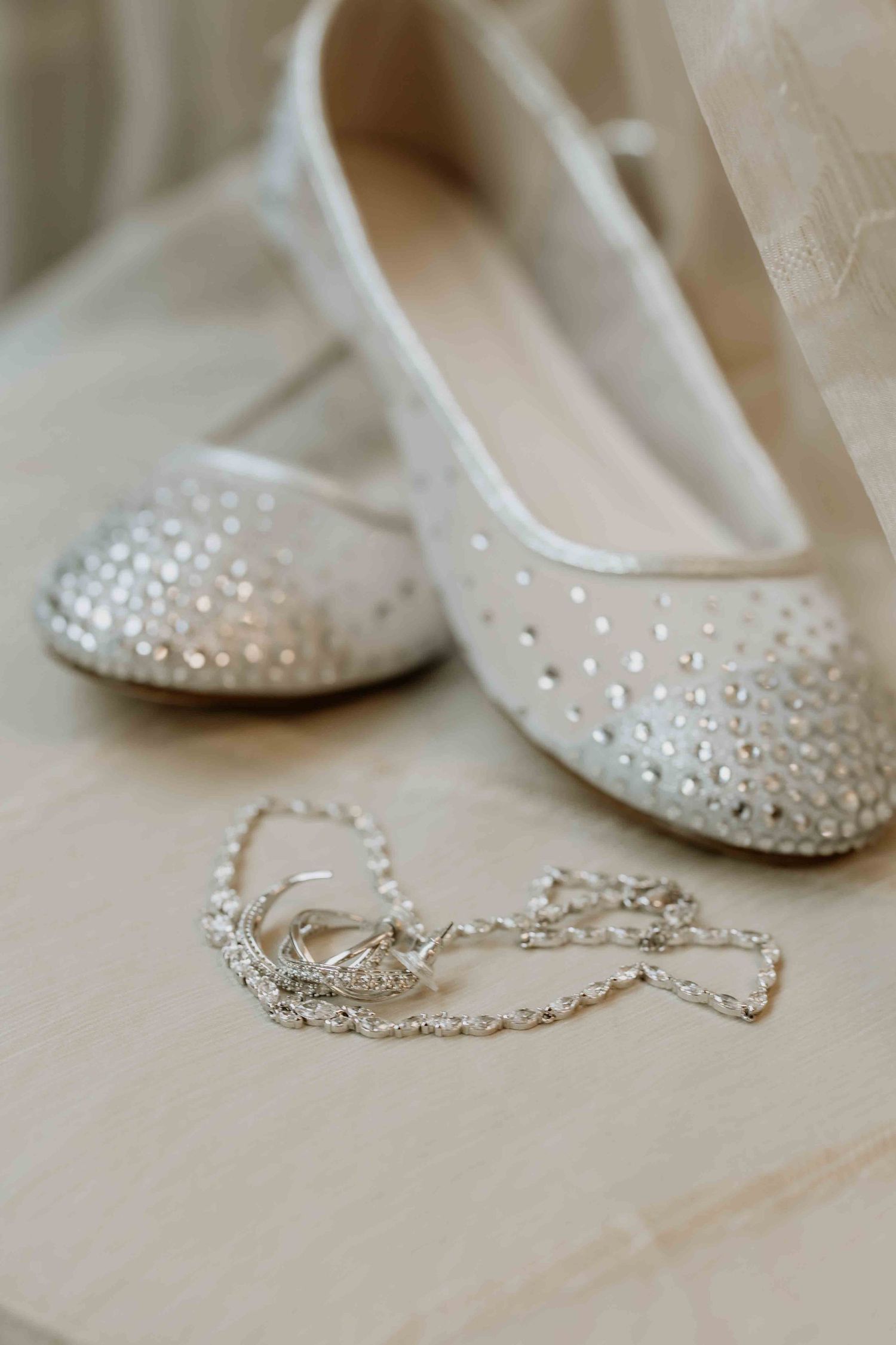 Mariage Laval, Rive-Nord, Montréal – Photographe Studio 8. Photos naturelles, élégantes et souvenirs intemporels