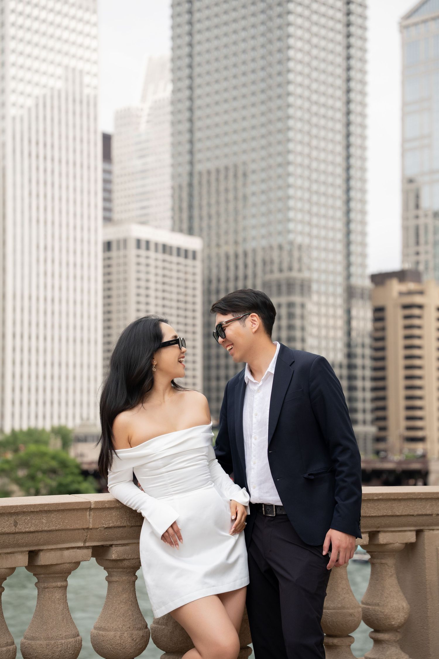 Indoor engagement photoshoot in Chicago Illinois at the Art Institute of Chicago.