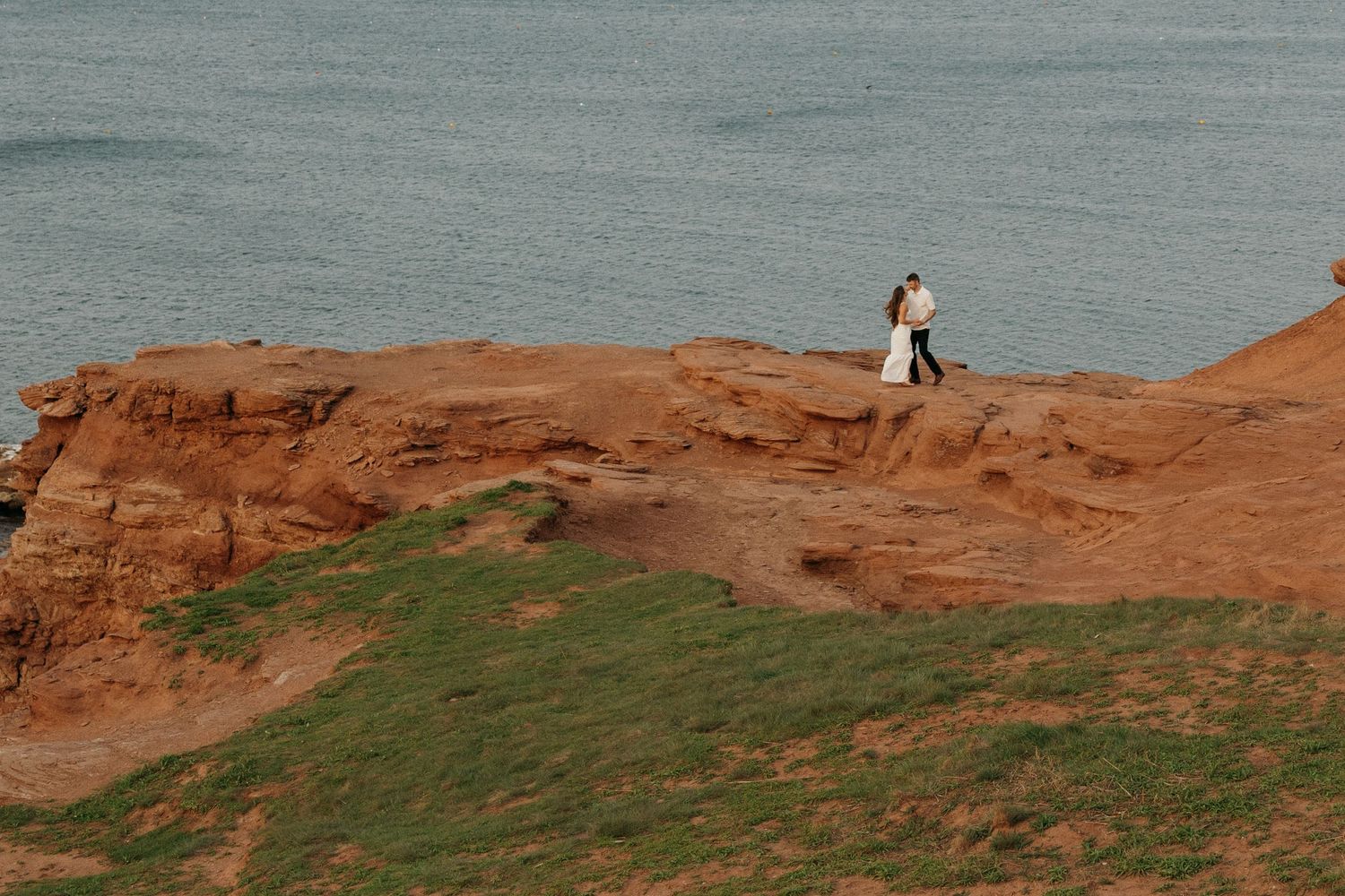 PEI weddings, PEI photographer, PEI elopement, PEI wedding Photographer, PEI Cliffs, PEI Beach photography