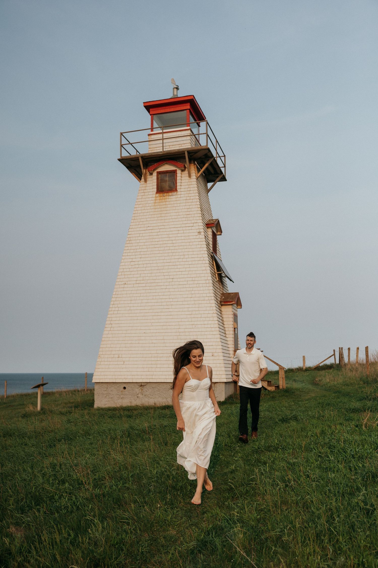 vPEI weddings, PEI photographer, PEI elopement, PEI wedding Photographer, PEI Cliffs, PEI Beach photography
