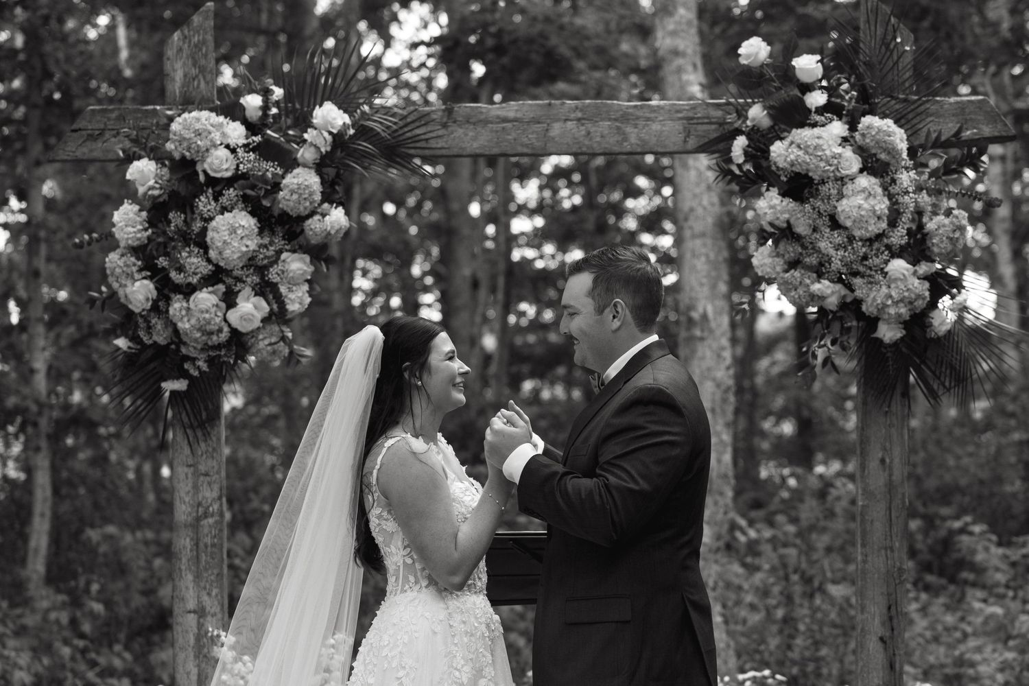 PEI weddings, PEI photographer, PEI elopement, PEI wedding Photographer, PEI Cliffs, PEI Beach photography