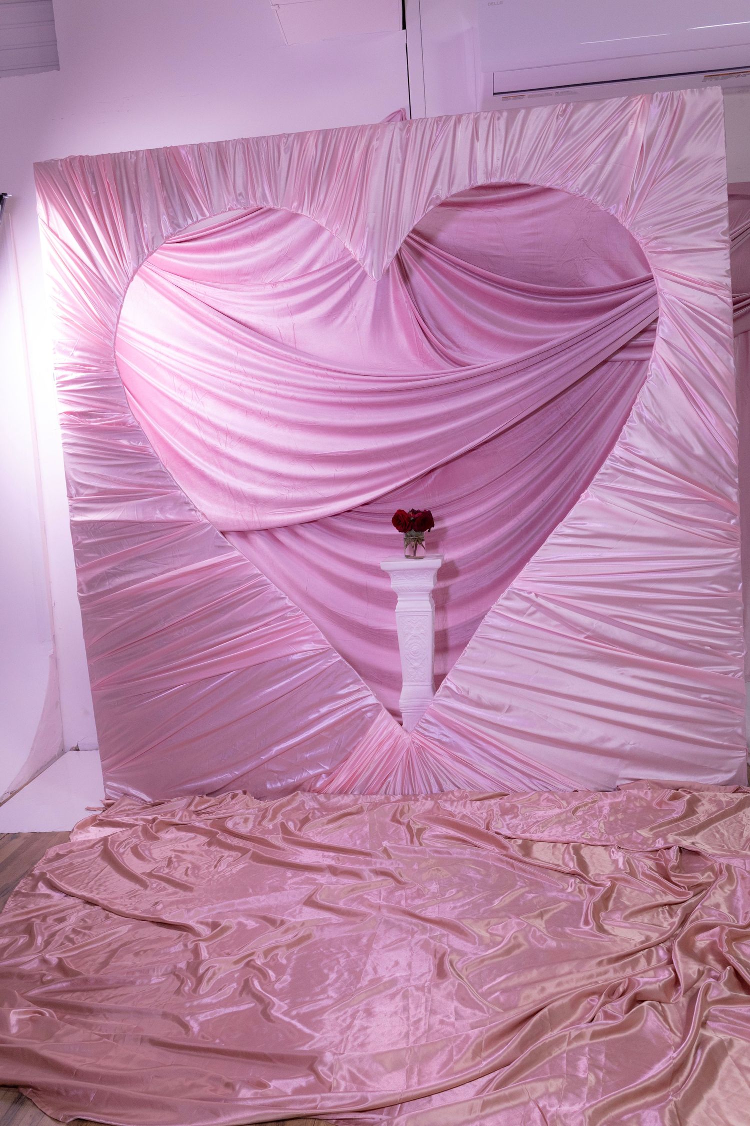 Girly Valentine’s heart wall with romantic draped fabric, perfect for feminine portraits, birthday shoots, Valentine’s set LAS VEGAS
