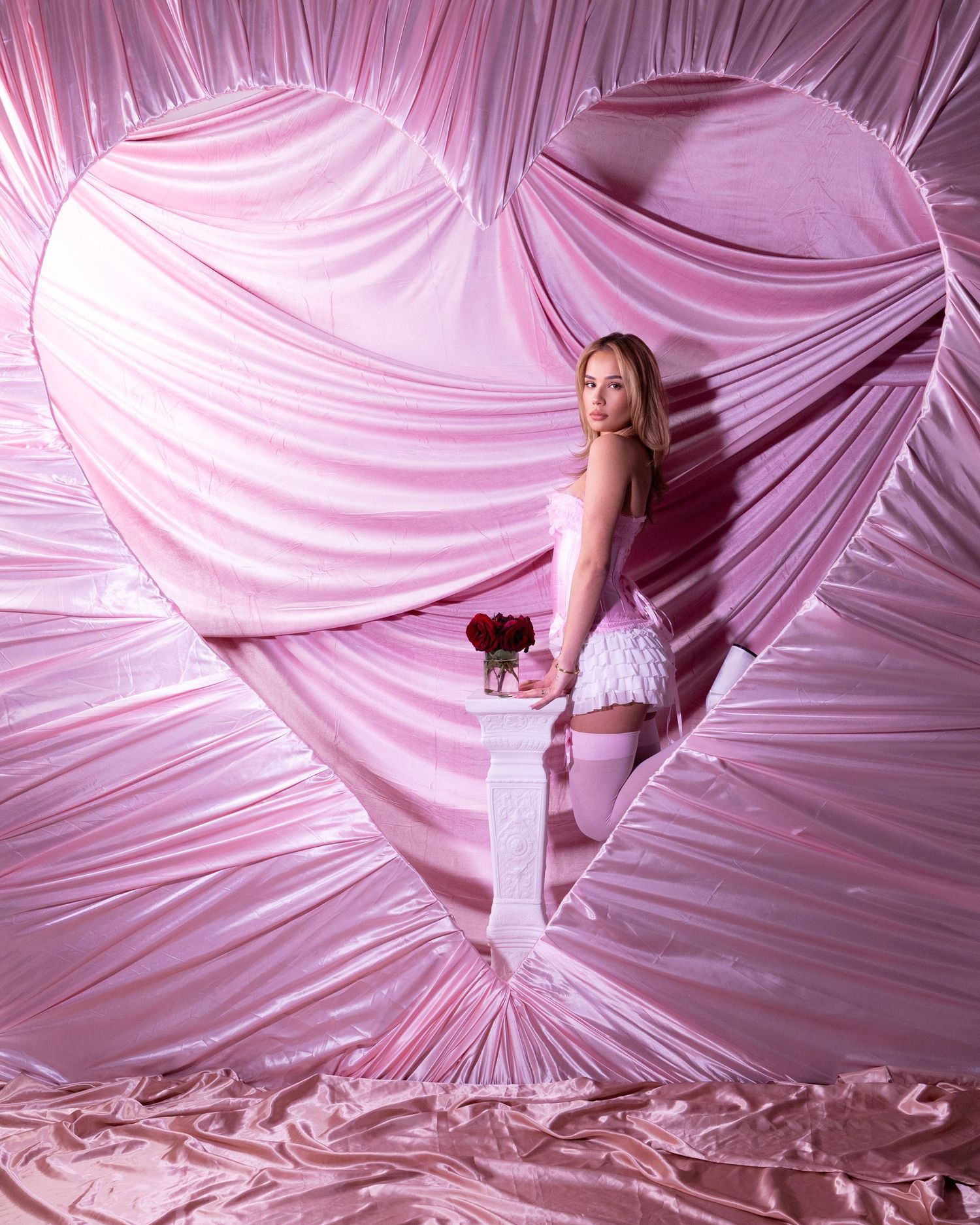 Girly Valentine’s heart wall with romantic draped fabric, perfect for feminine portraits, birthday shoots, Valentine’s set LAS VEGAS