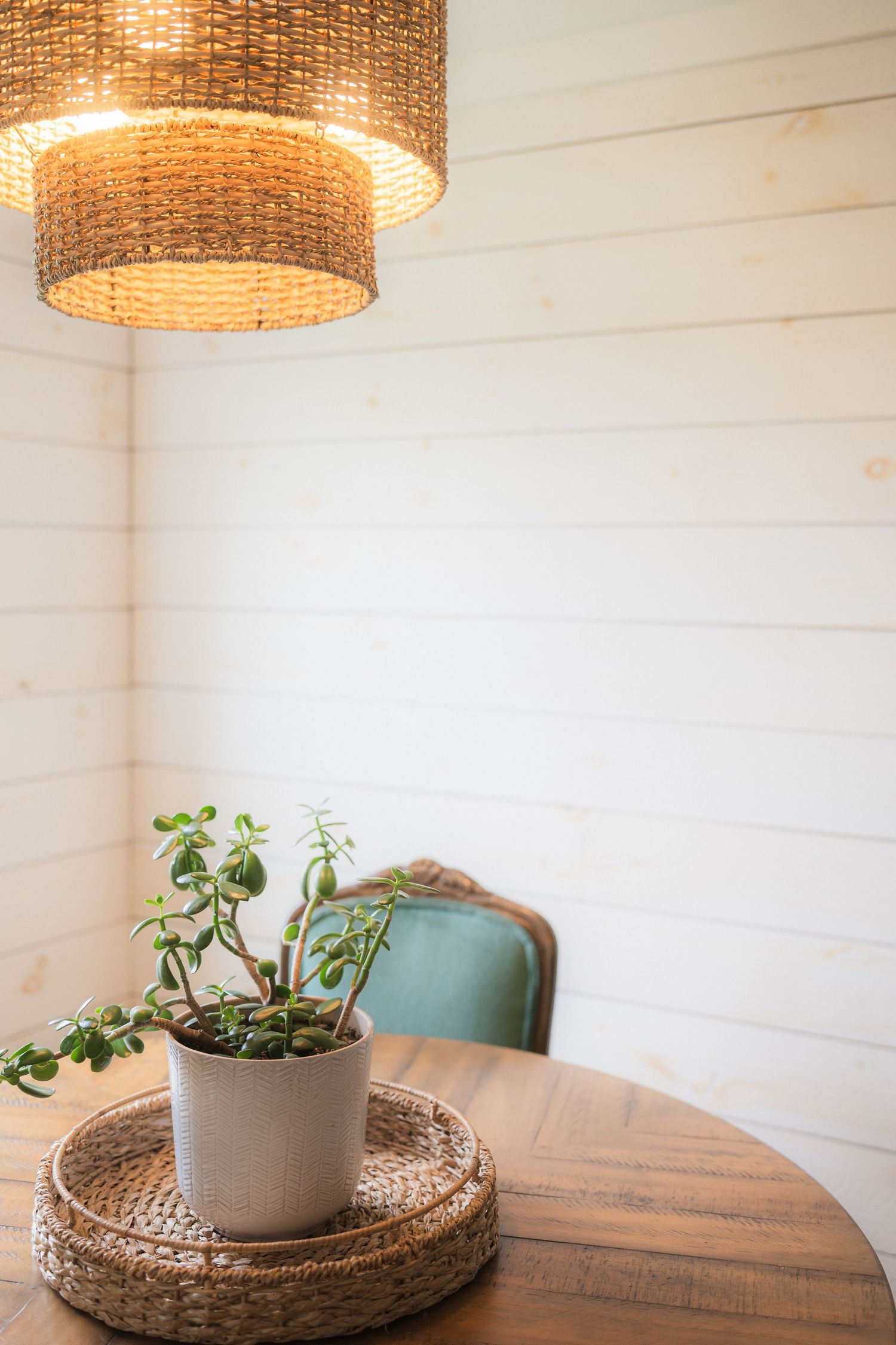 very nice luxury barn white  at shady elms farm pittsburgh pa photography and video