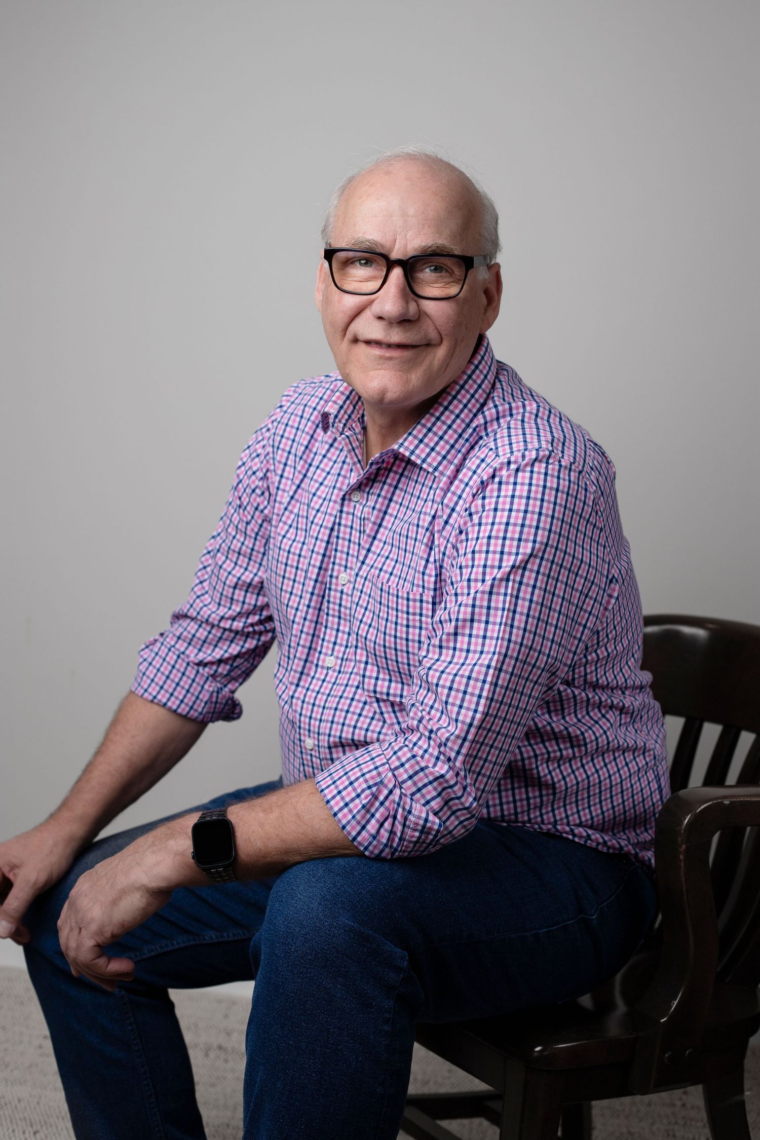 Modern personal branding portrait for real estate agent in Pittsburgh by Abby Gleason Photography