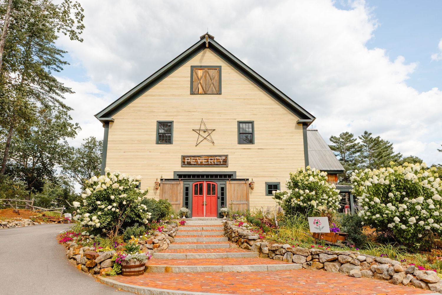 The Barn on the Pemi wedding entrance exterior outdoor Peverly summer Plymouth NH