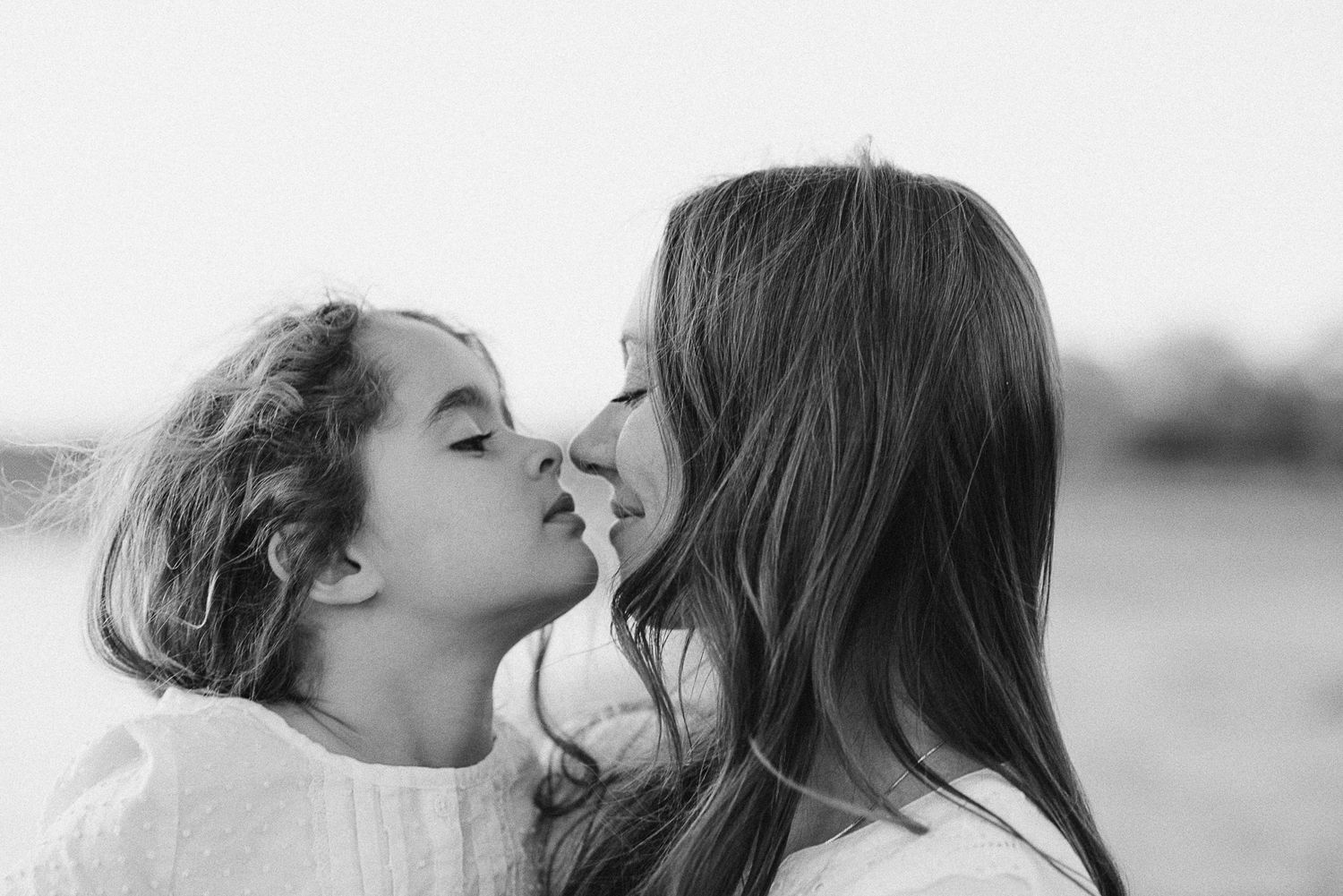 Family photographer in Saskatoon.  Newborn Photographer near me.  Lifestyle family photographer Saskatoon.