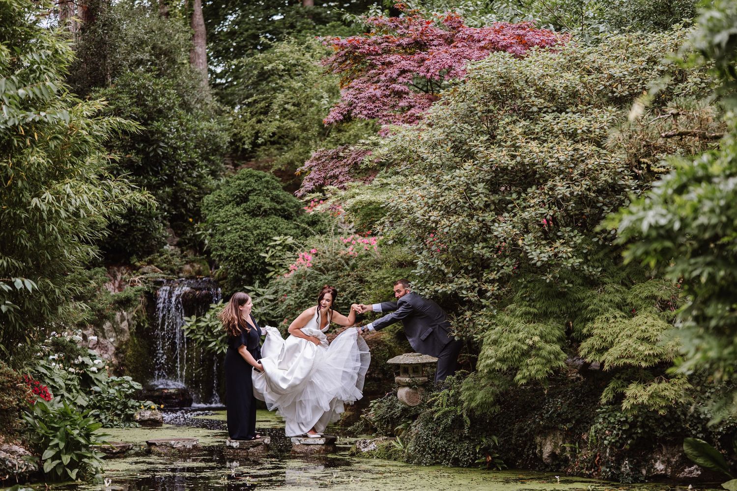 Italian Villa, Compton Acres Poole from a Dorset candid wedding photographer