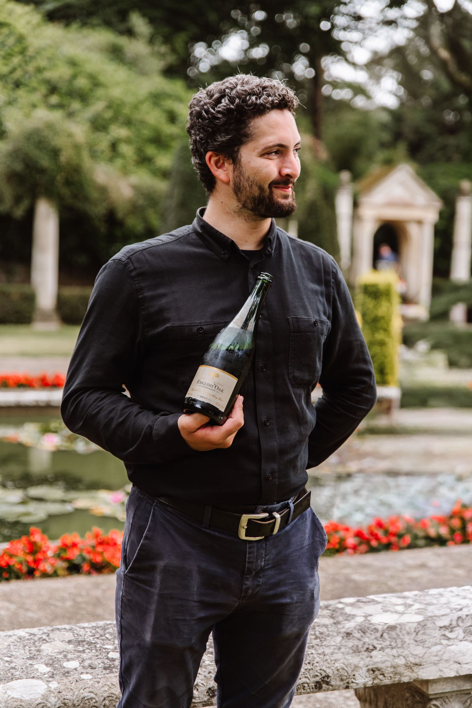Italian Villa, Compton Acres Poole from a Dorset candid wedding photographer