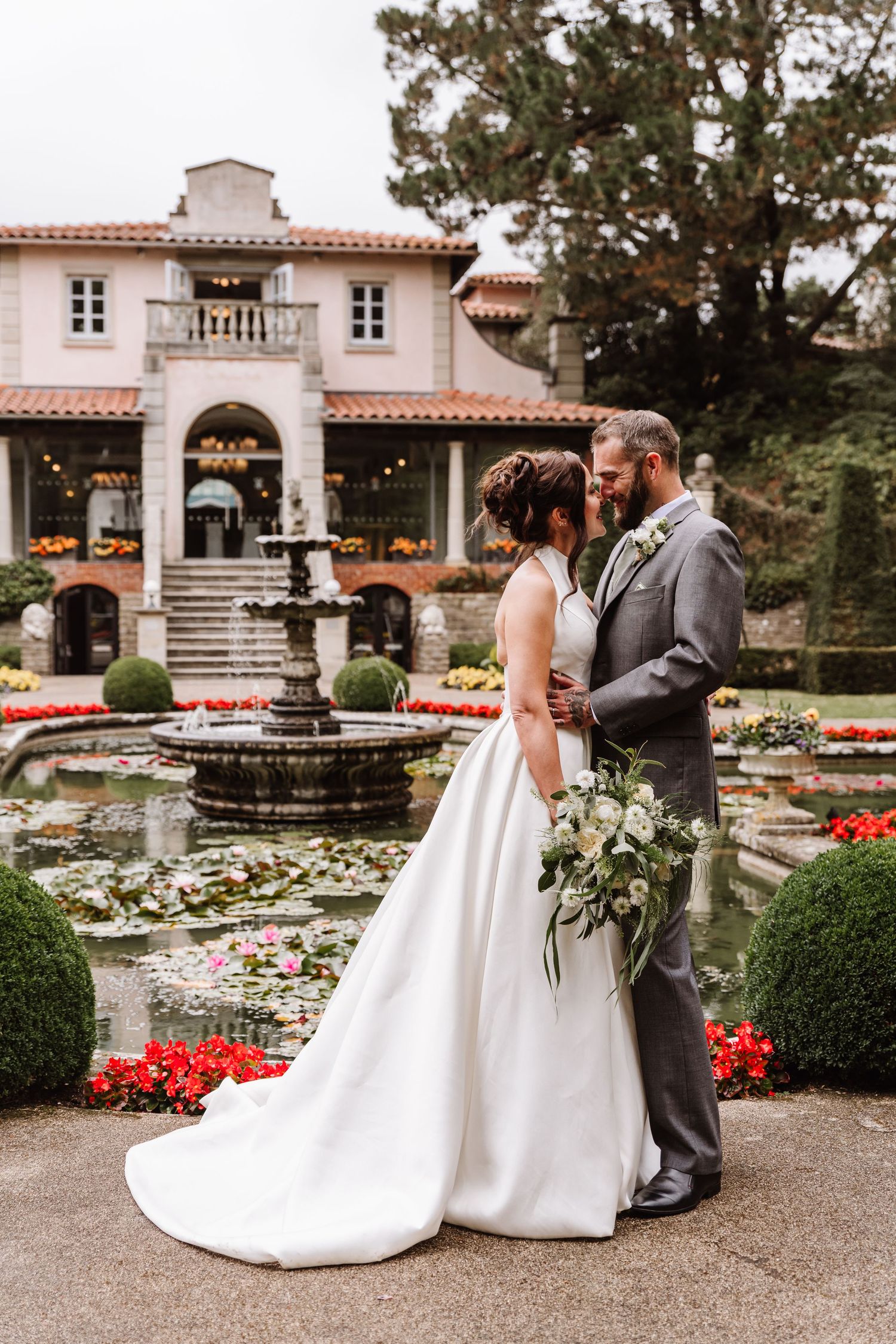 Italian Villa, Compton Acres Poole from a Dorset candid wedding photographer