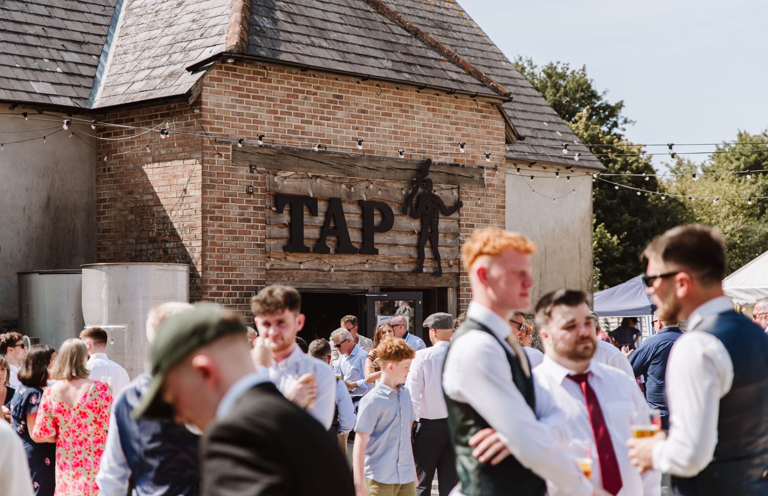 Weymouth wedding photography at Cerne Abbas Brewery. Dorset Candid wedding photographer- Kelly Tawse Photography