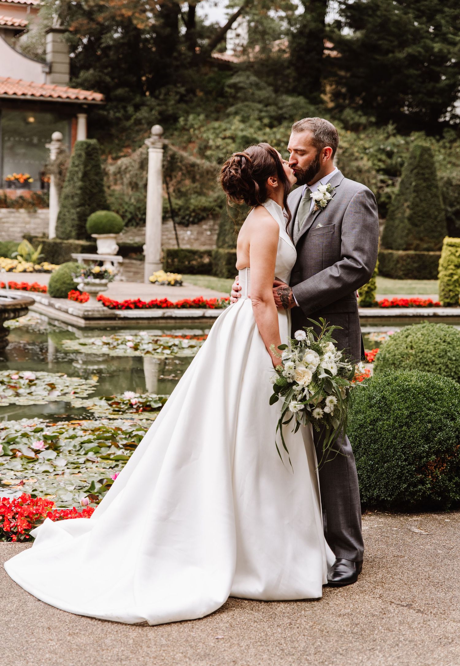 Italian Villa, Compton Acres Poole from a Dorset candid wedding photographer