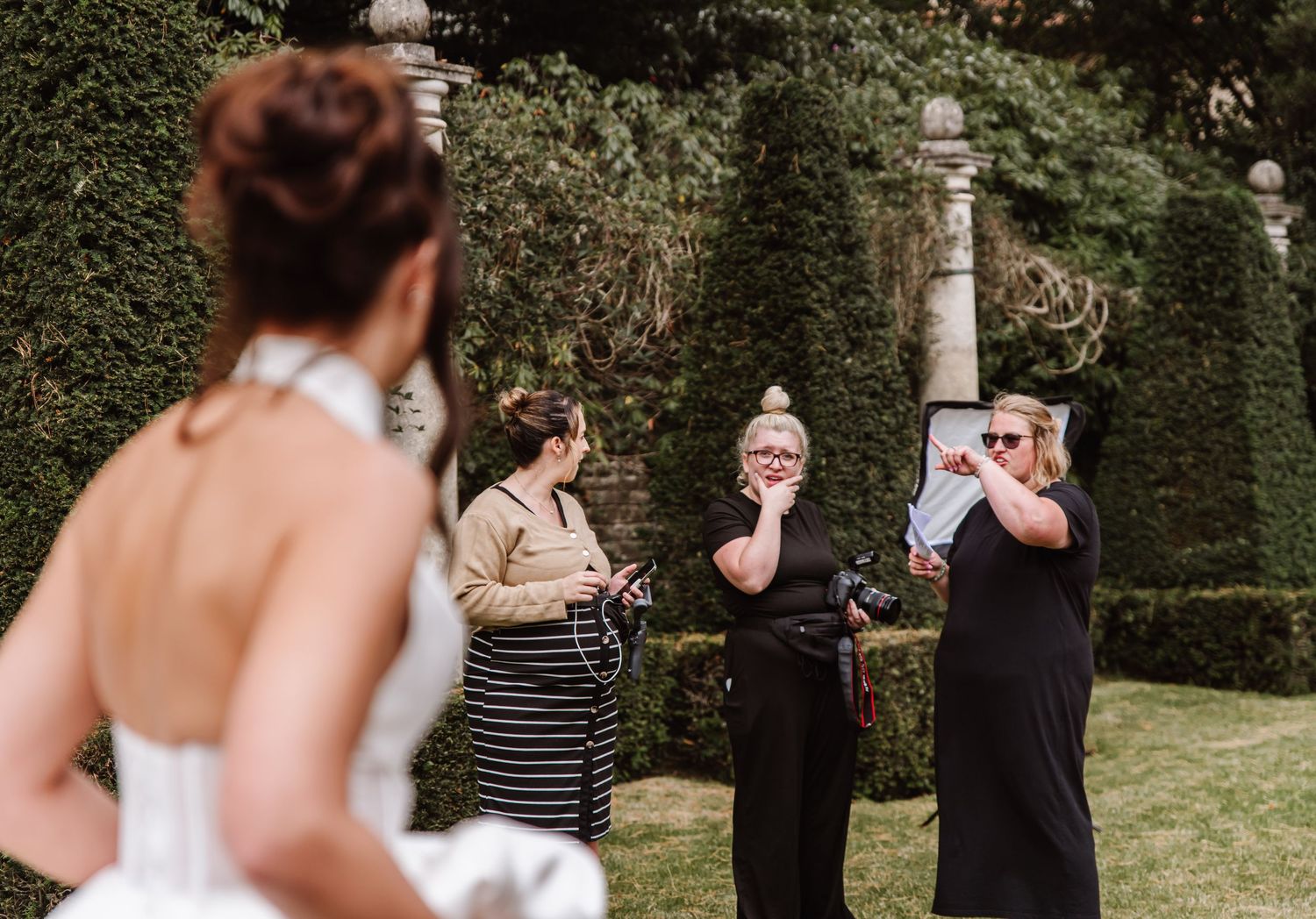 Italian Villa, Compton Acres Poole from a Dorset candid wedding photographer