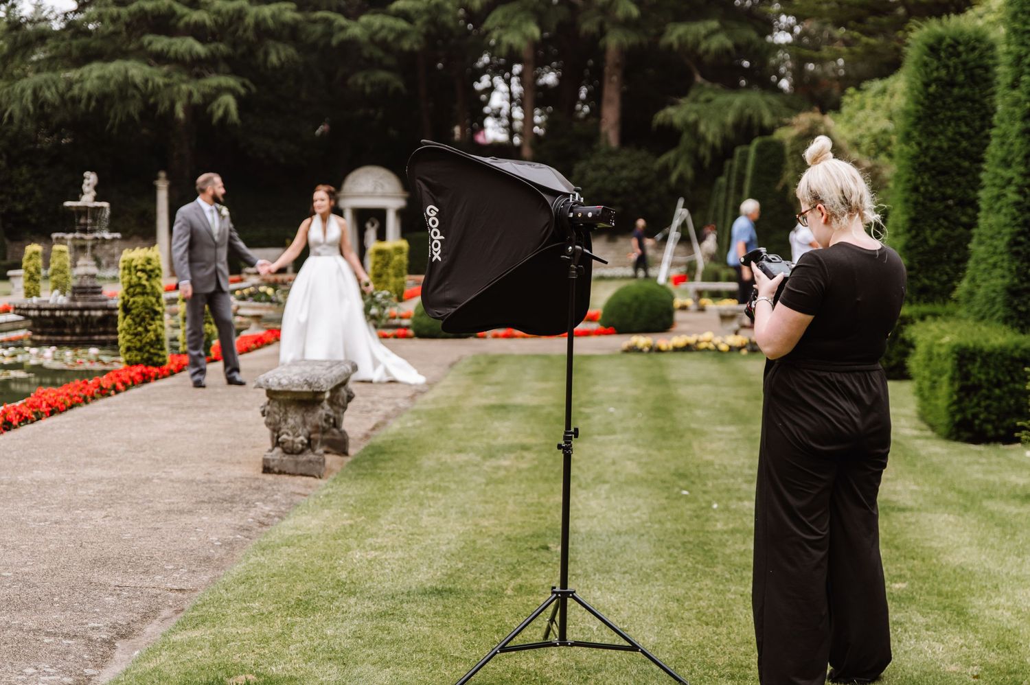 Italian Villa, Compton Acres Poole from a Dorset candid wedding photographer