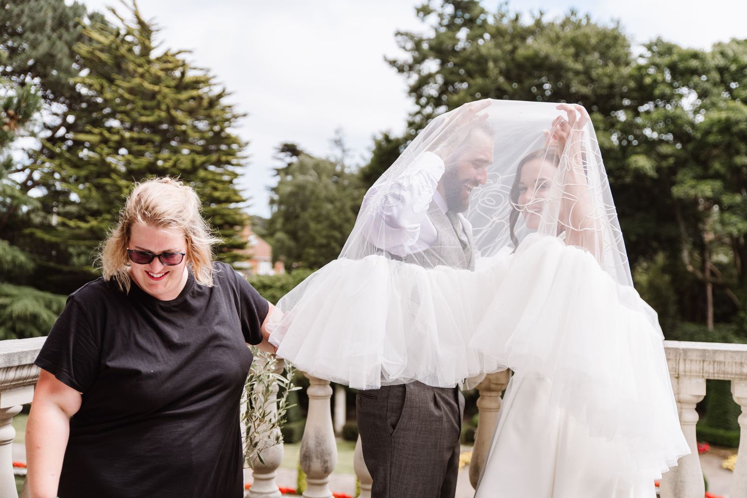 Italian Villa, Compton Acres Poole from a Dorset candid wedding photographer