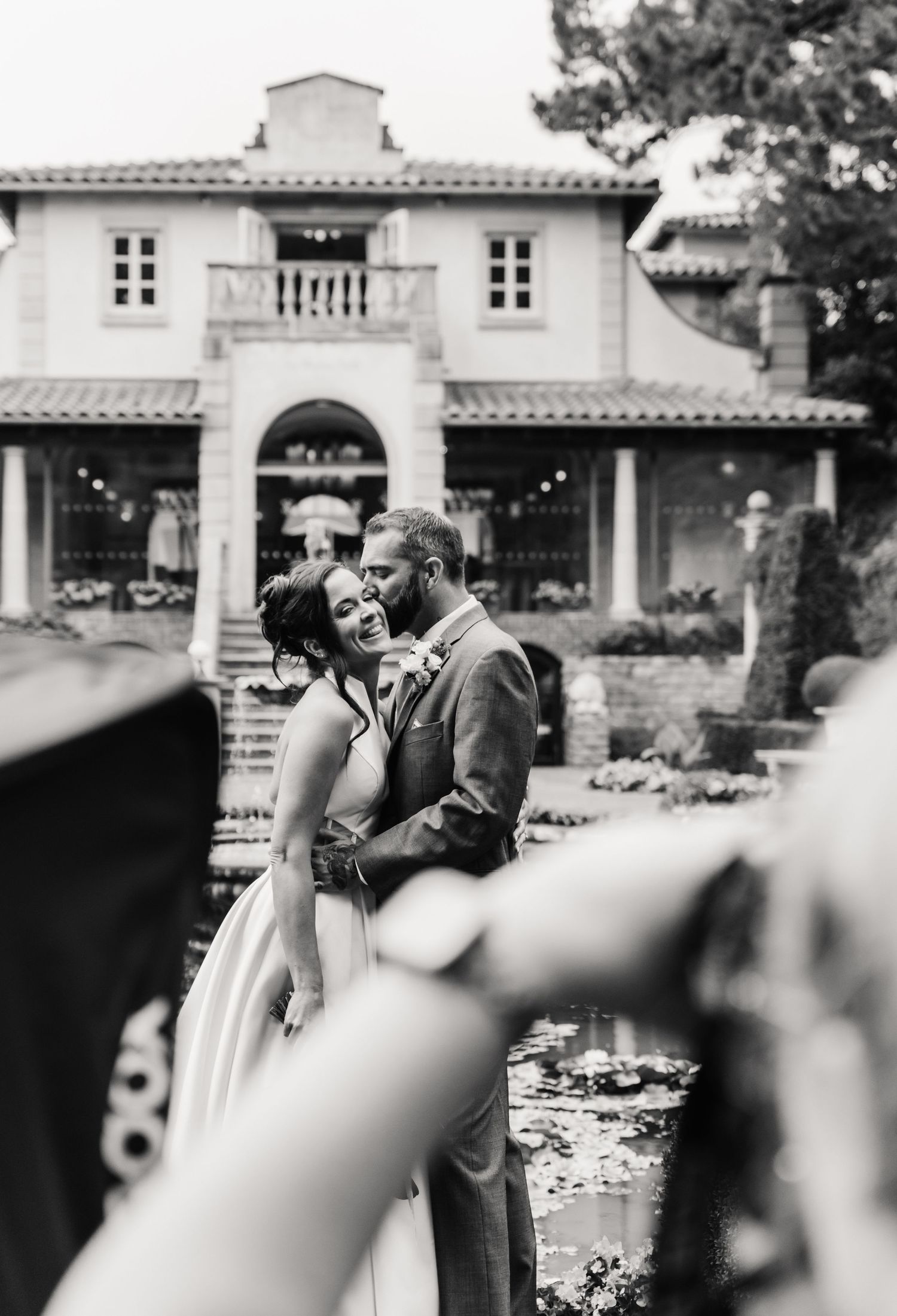 Italian Villa, Compton Acres Poole from a Dorset candid wedding photographer