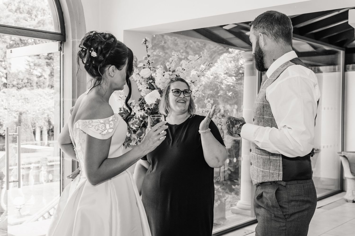 Italian Villa, Compton Acres Poole from a Dorset candid wedding photographer