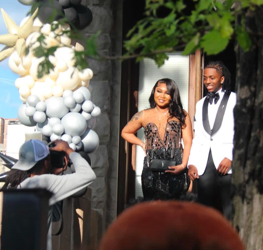 Dressed in confidence, walking in grace—this is more than just a prom picture, it’s a memory in the making