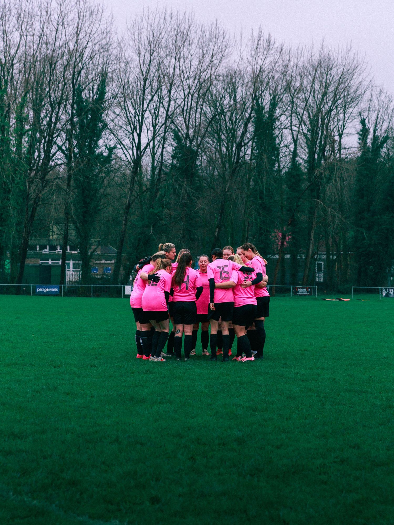 football photography. picsbyshannonjames & Shannon James Photography.