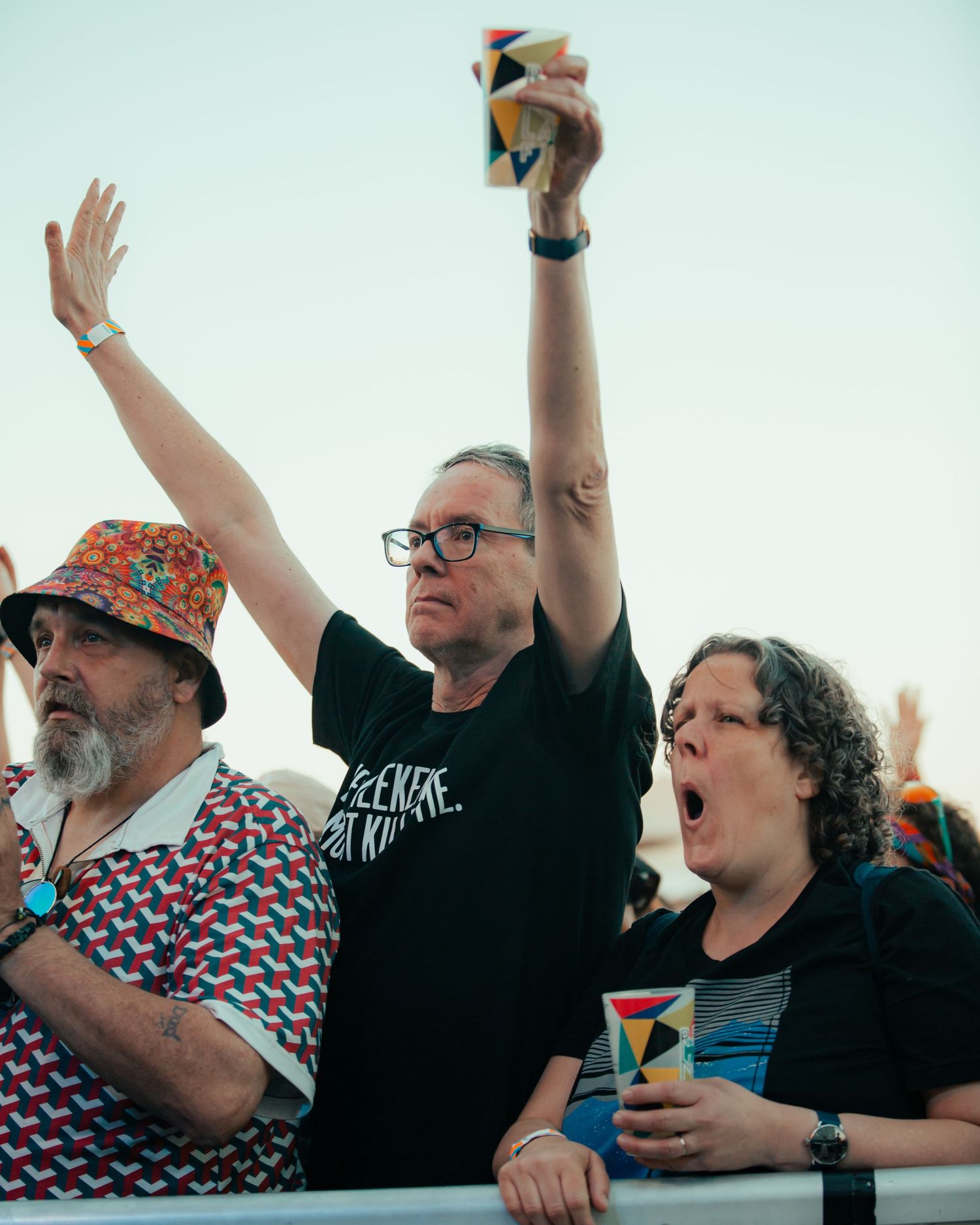 audience at tunes on the bay. picsbyshannonjames & Shannon James Photography.