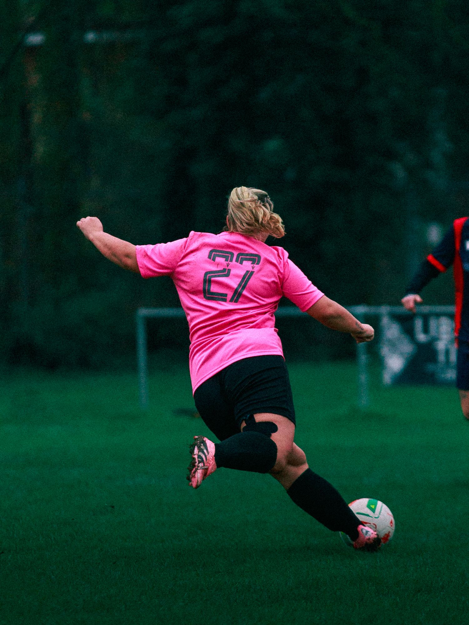 football photography. picsbyshannonjames & Shannon James Photography.