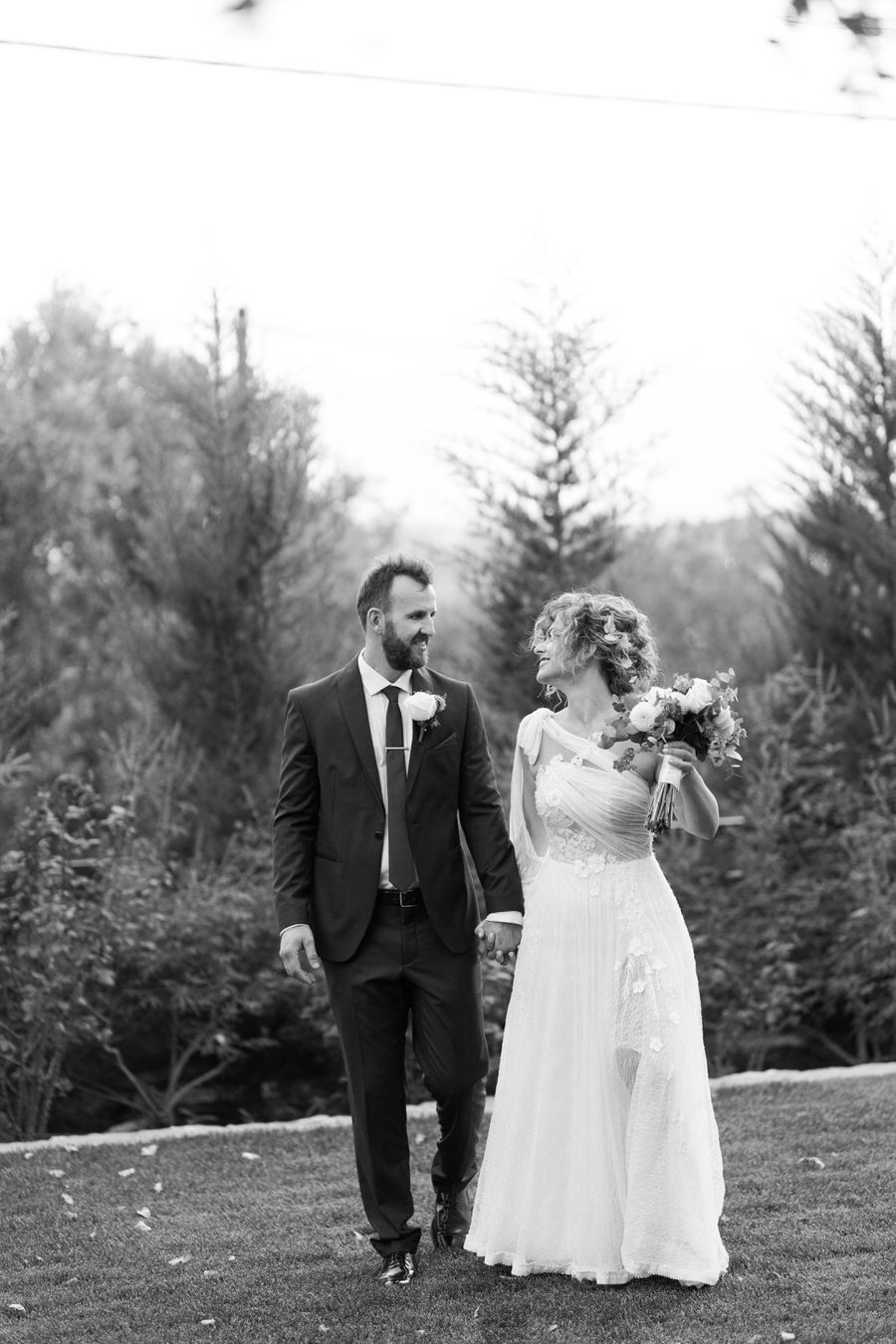 Refined wedding content from an outdoor ceremony in Greece