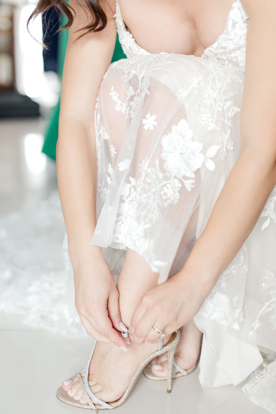 Bridal styling moments in Greece