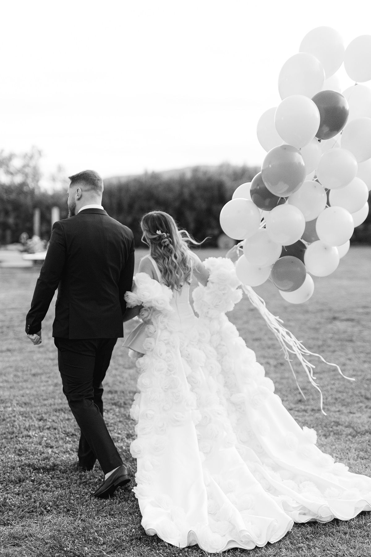 Elegant wedding couple in Greece captured by Refined White