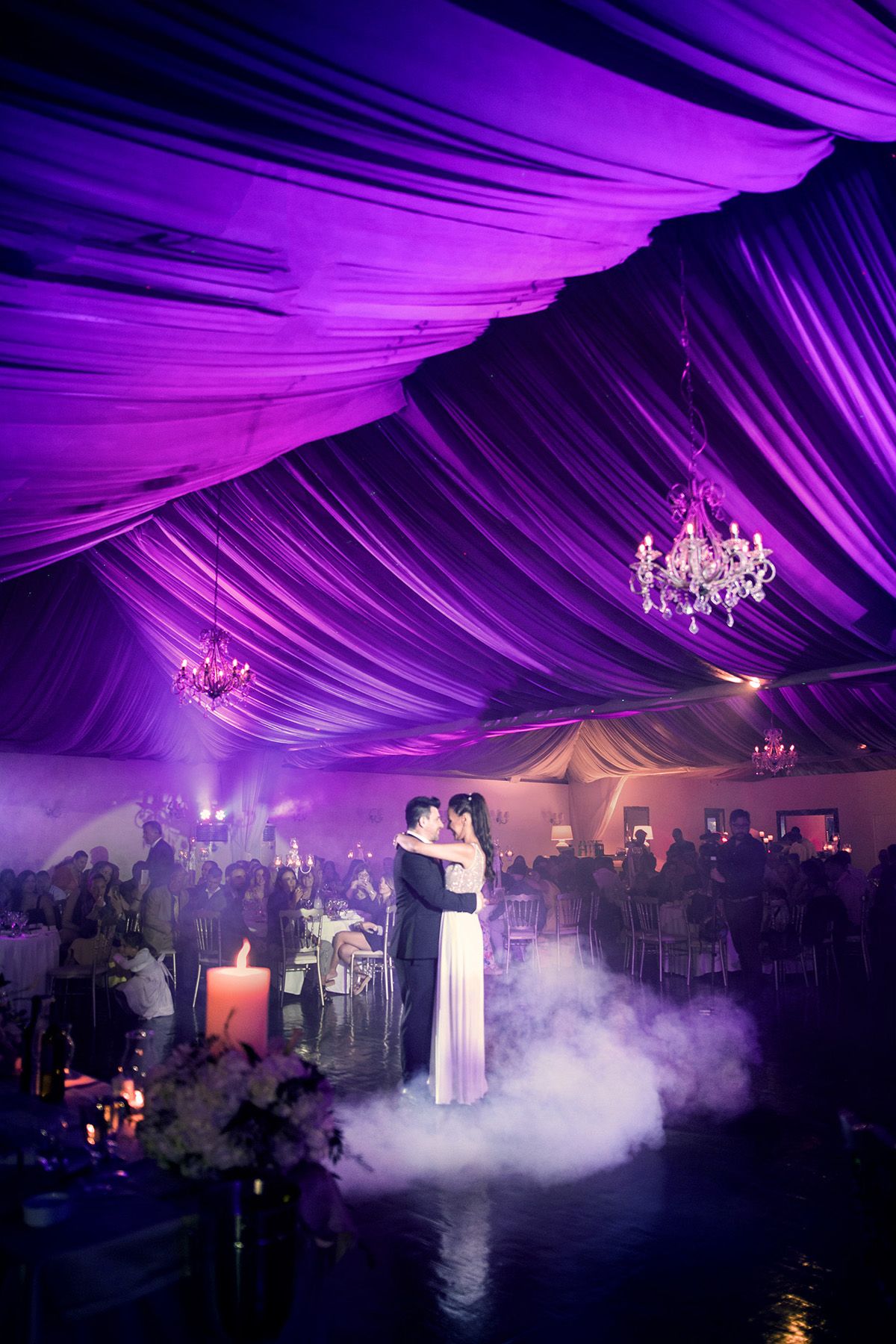 Refined wedding party content from a modern Greek wedding