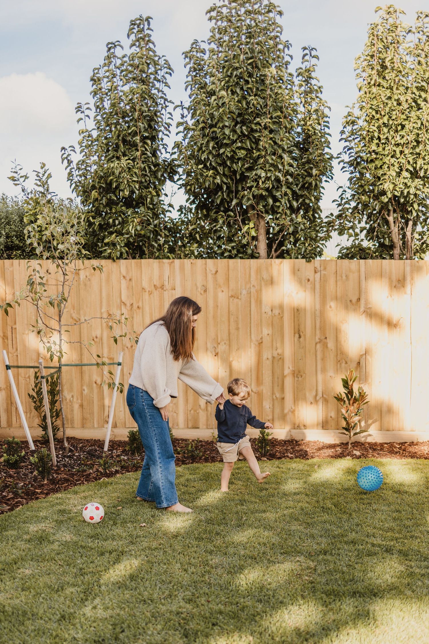 Geelong Lara Surf Coast Torquay Ocean Grove Barwon Heads newborn maternity pregnancy family motherhood couples photographer photography