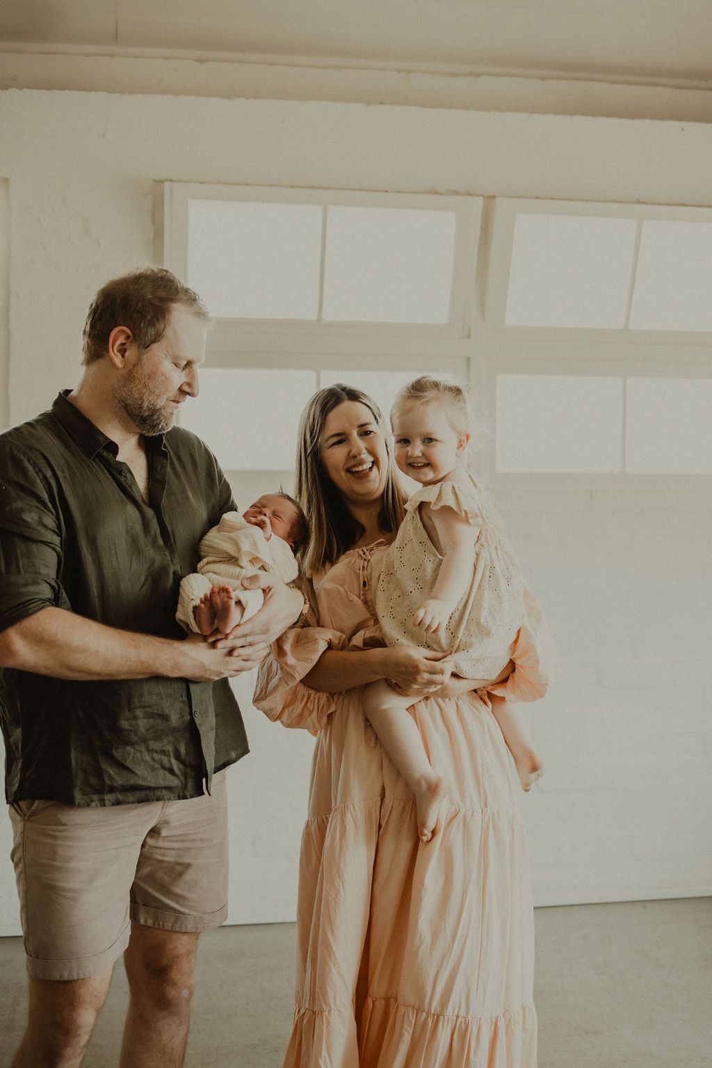 Geelong Lara Surf Coast Torquay Ocean Grove Barwon Heads newborn maternity pregnancy family motherhood couples photographer photography
