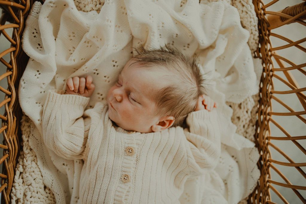 Geelong Lara Surf Coast Torquay Ocean Grove Barwon Heads newborn maternity pregnancy family motherhood couples photographer photography