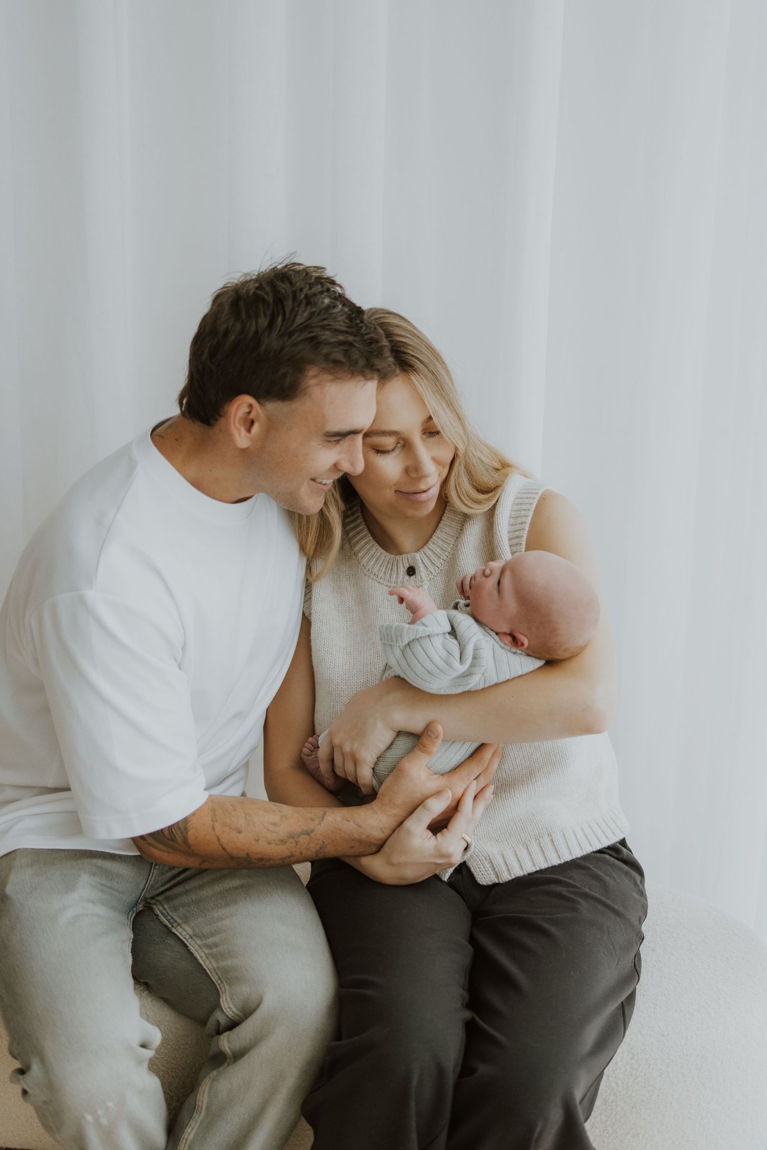 Geelong Melbourne newborn maternity family couples photographer photography