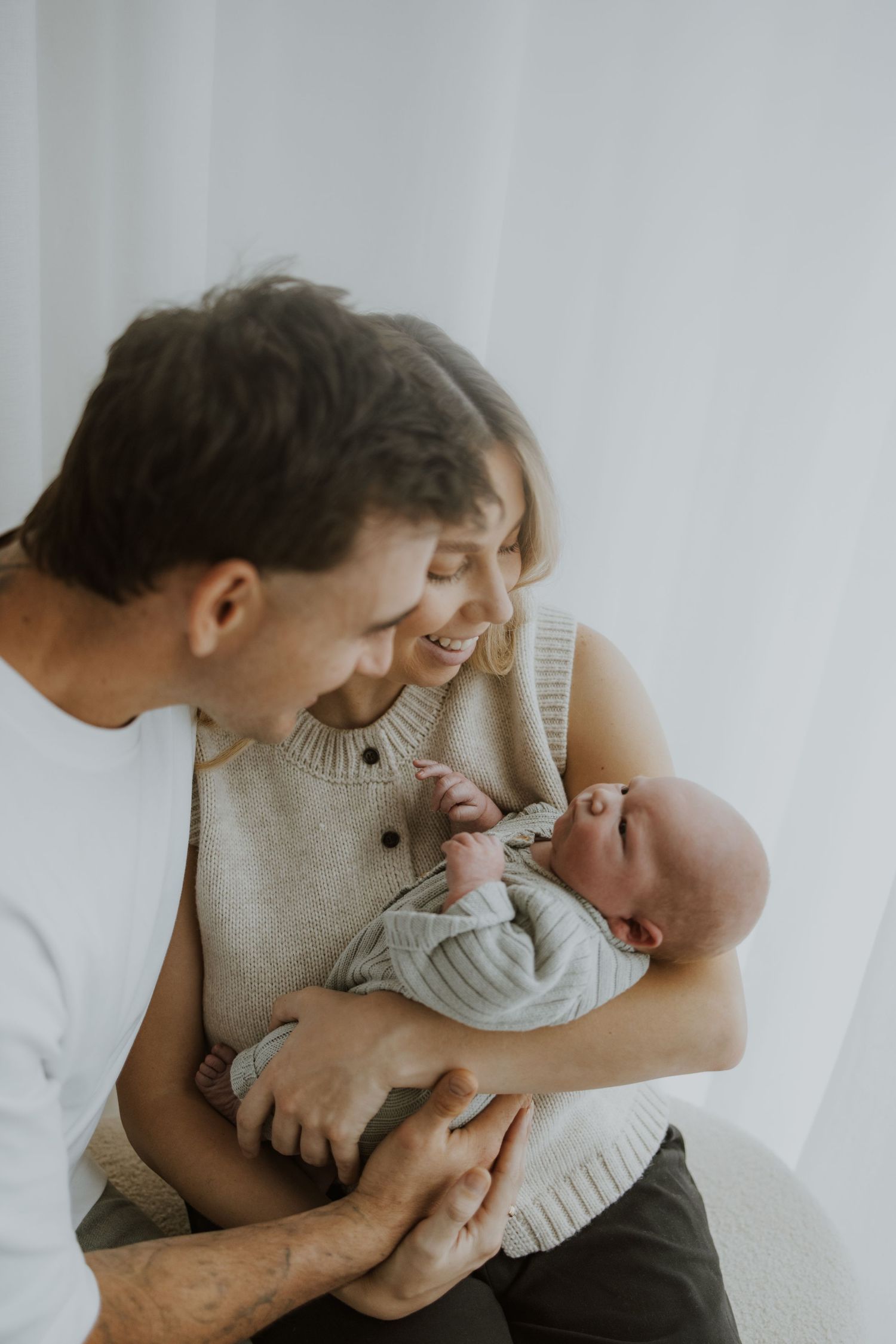 Geelong Melbourne newborn maternity family couples photographer photography