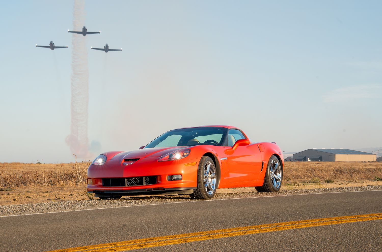 Corvette C6 with Patriots jet