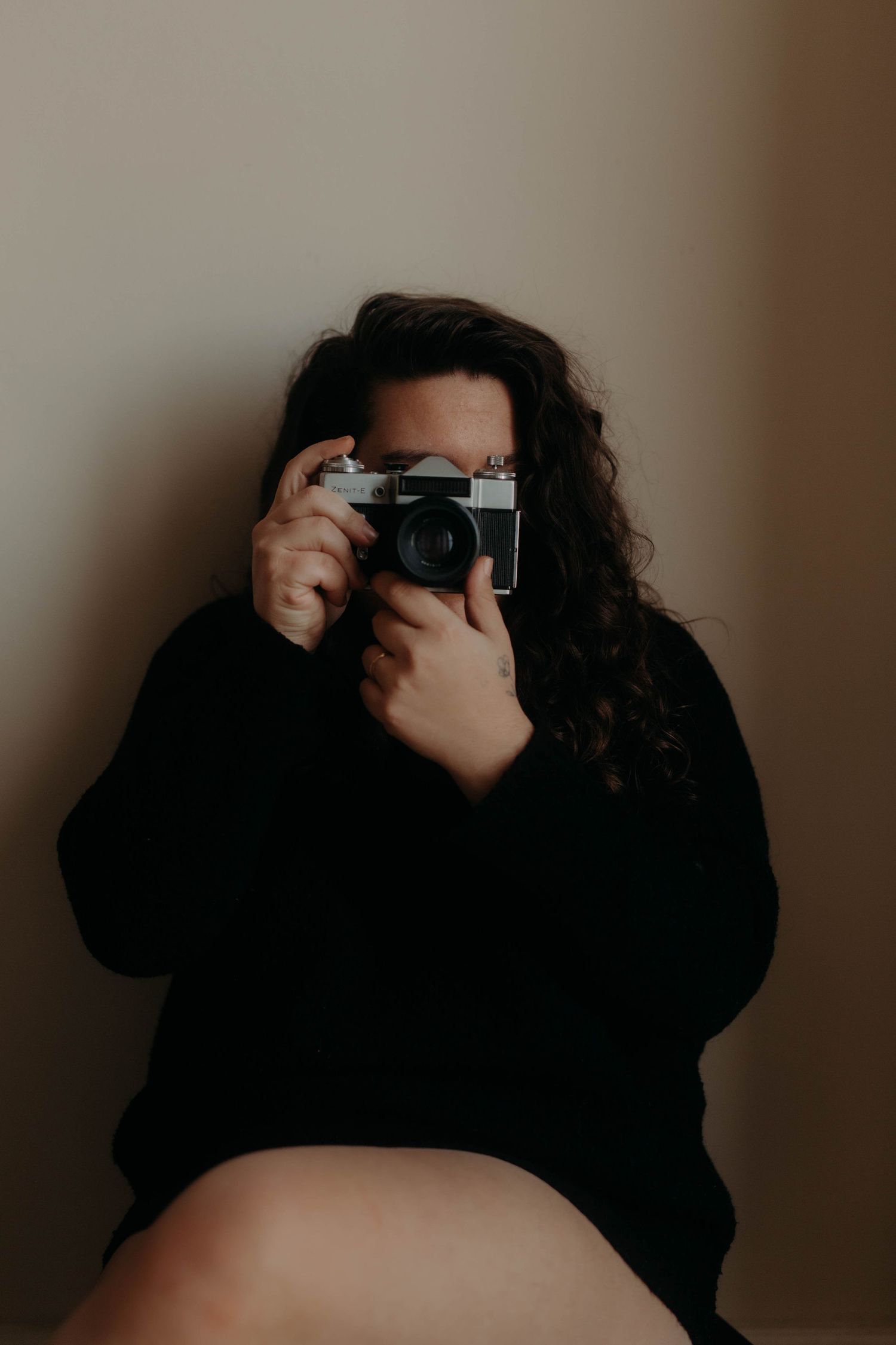 femme autoportrait appareil photo