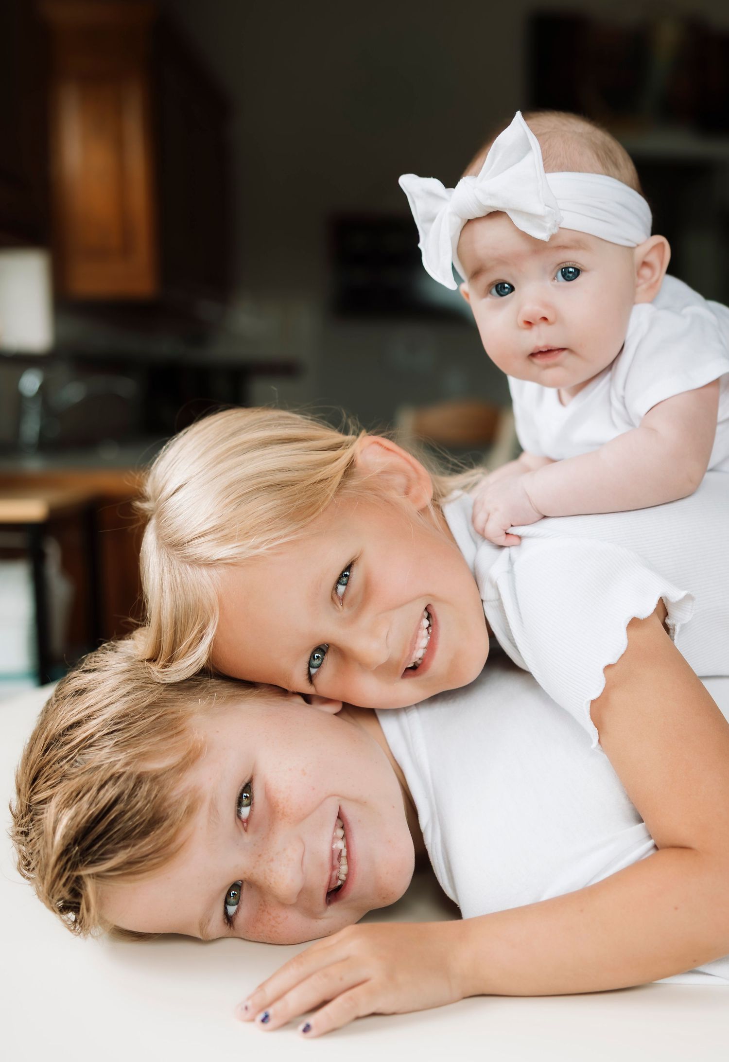 Family photographer located throughout the Kansas City Metro area. Based in Blue Springs, Missouri.