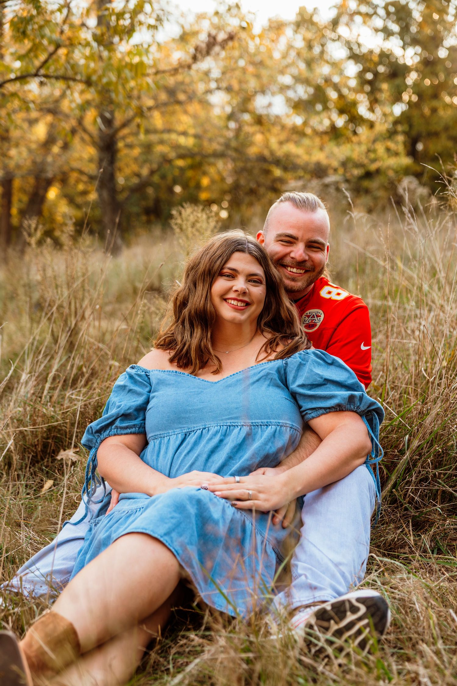 Couples photographer located throughout the Kansas City Metro area. Based in Blue Springs, Missouri.