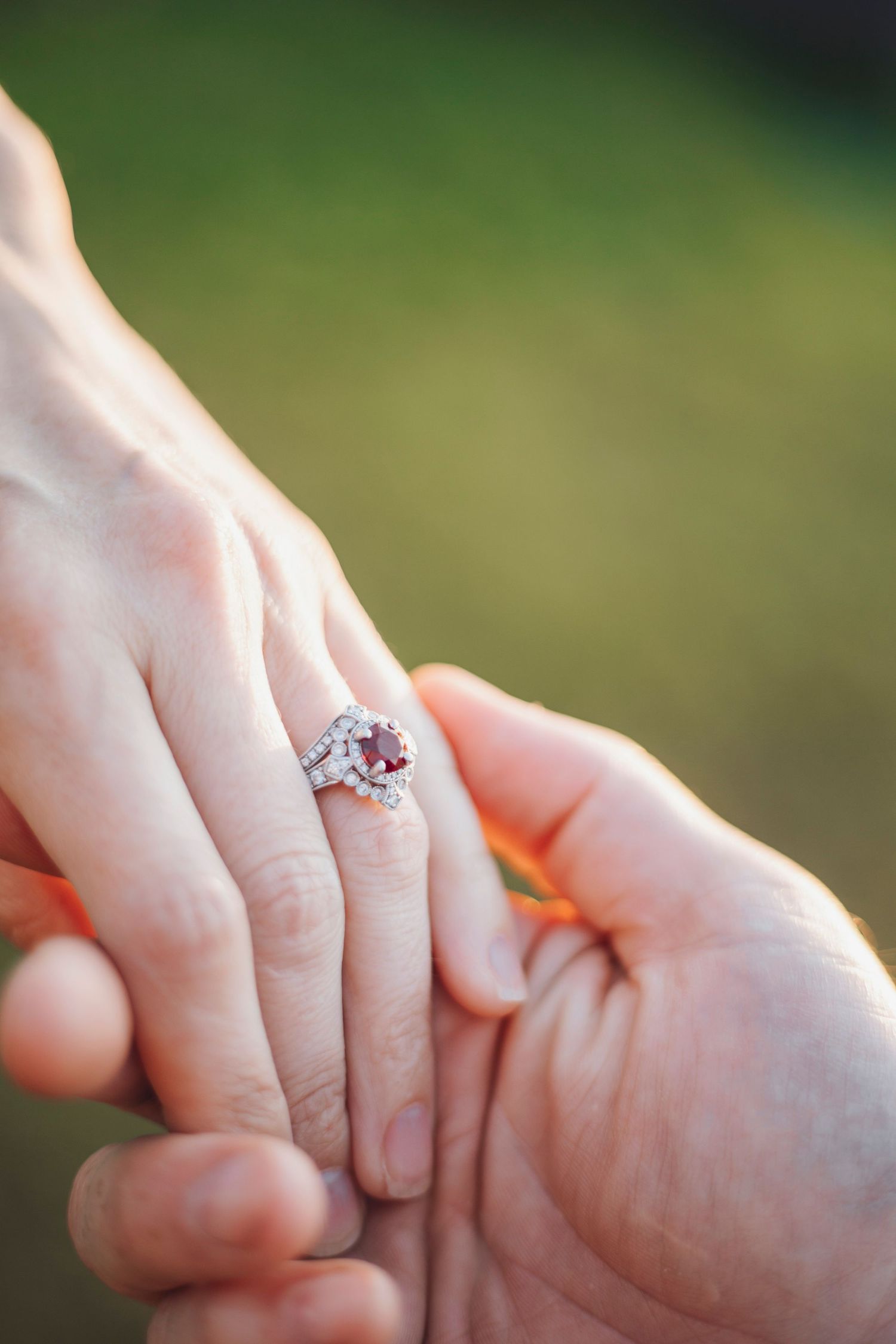 Wedding photographer located throughout the Kansas City Metro area. Based in Blue Springs, Missouri.