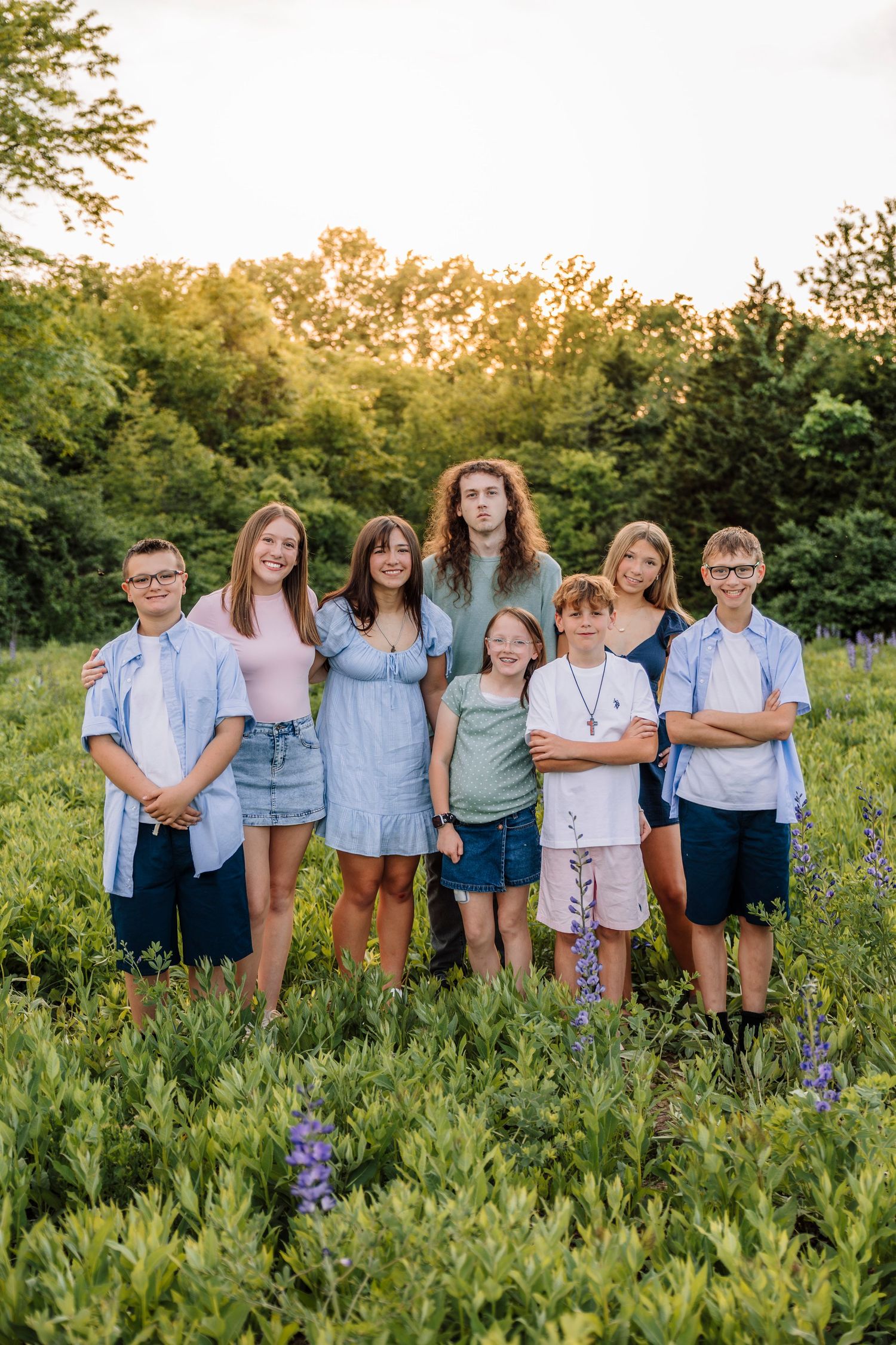 Family photographer located throughout the Kansas City Metro area. Based in Blue Springs, Missouri.