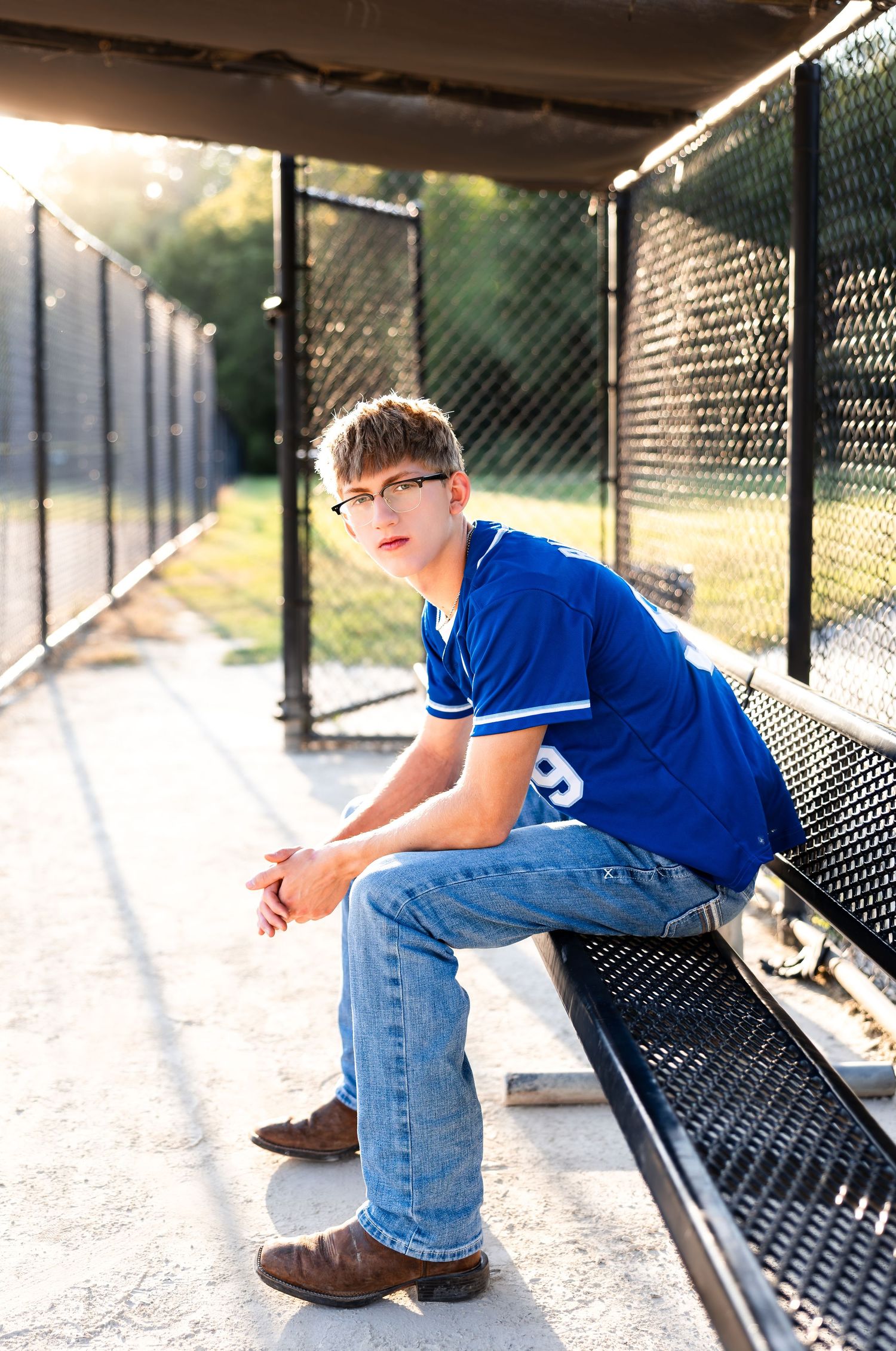 Senior photographer located throughout the Kansas City Metro area. Based in Blue Springs, Missouri.