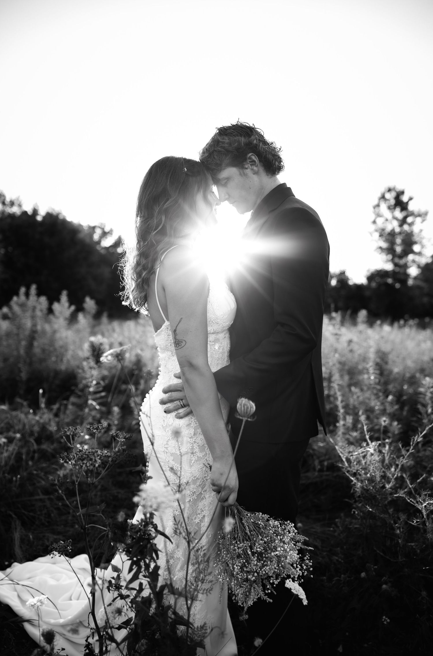 Wedding photographer located throughout the Kansas City Metro area during sunset. Based in Blue Springs, Missouri.