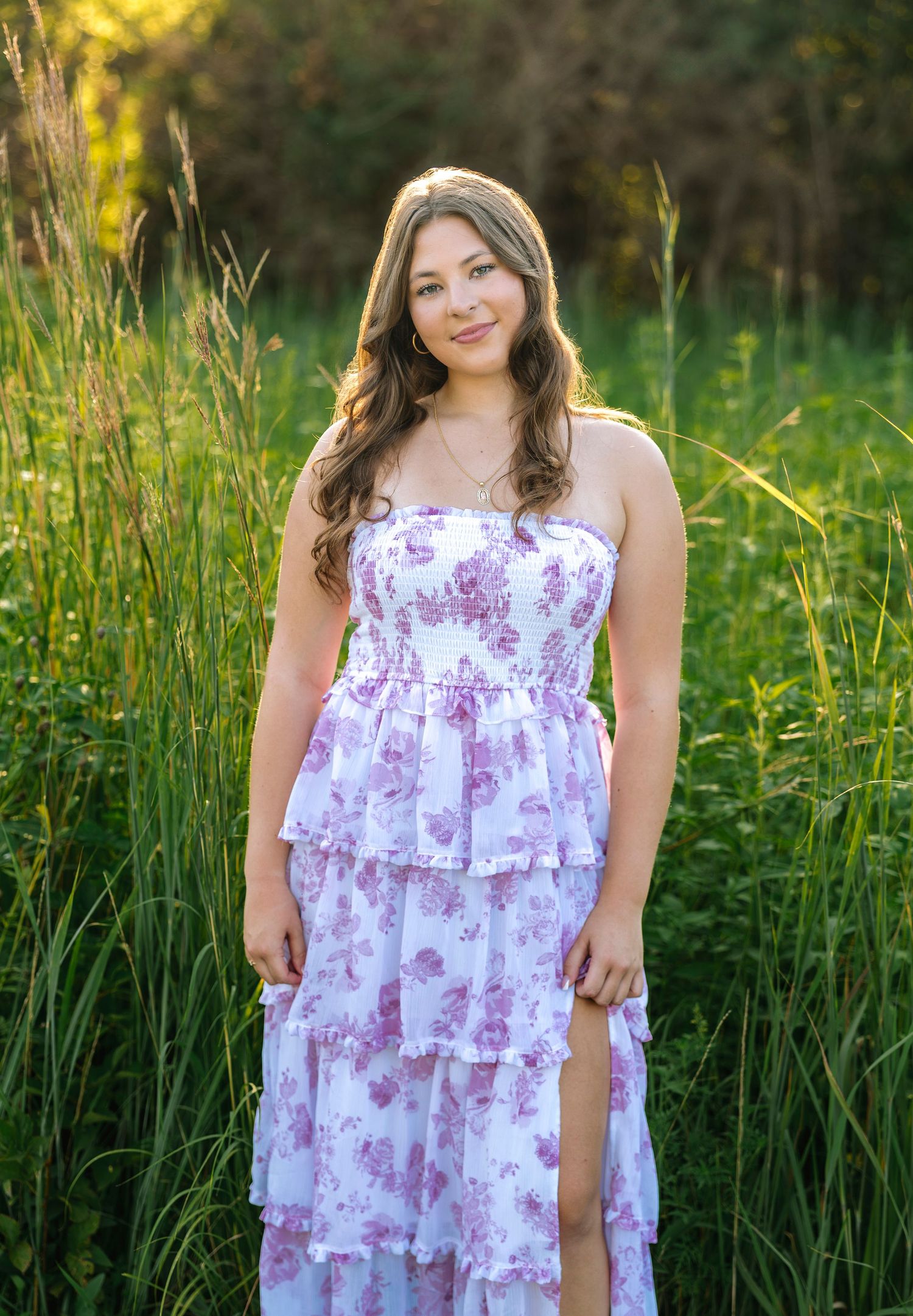 Senior photographer located throughout the Kansas City Metro area. Based in Blue Springs, Missouri.