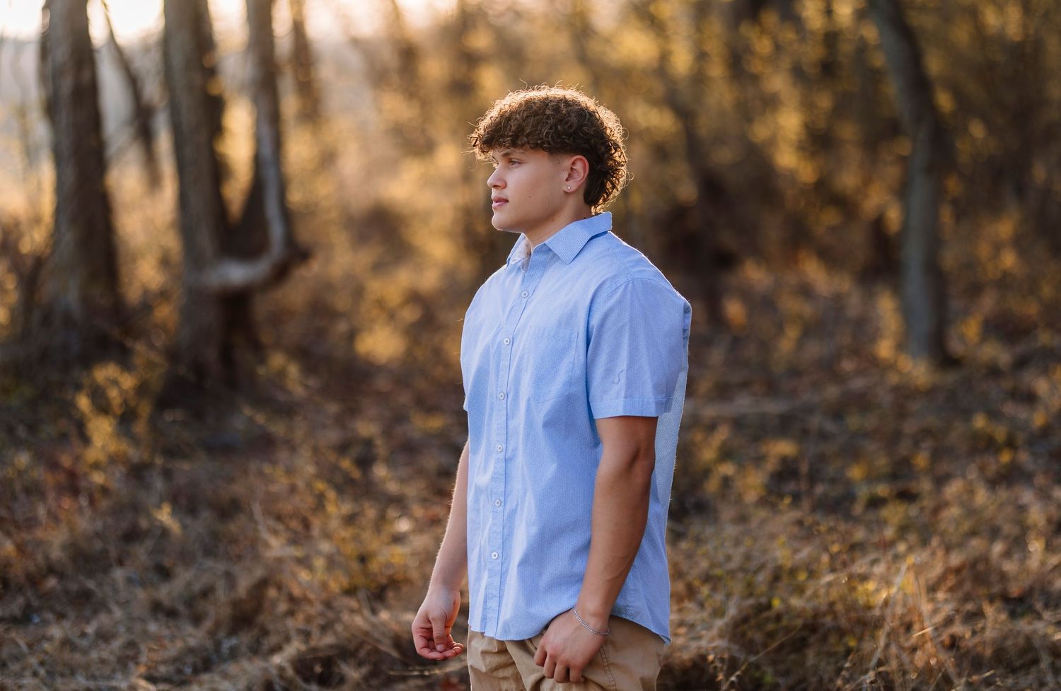 Senior photographer located throughout the Kansas City Metro area. Based in Blue Springs, Missouri.