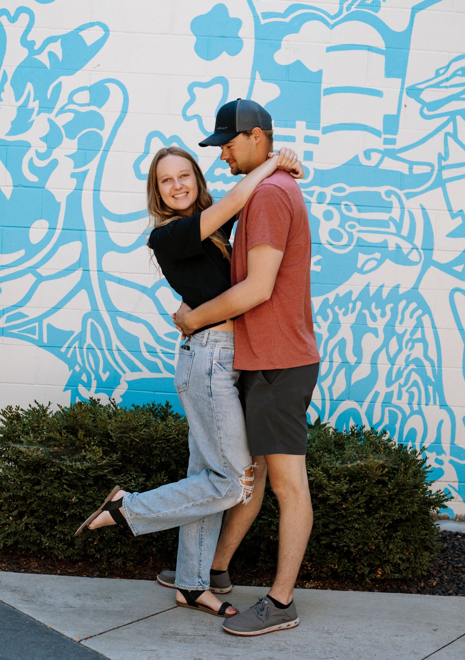 Couples photographer located throughout the Kansas City Metro area. Based in Blue Springs, Missouri.