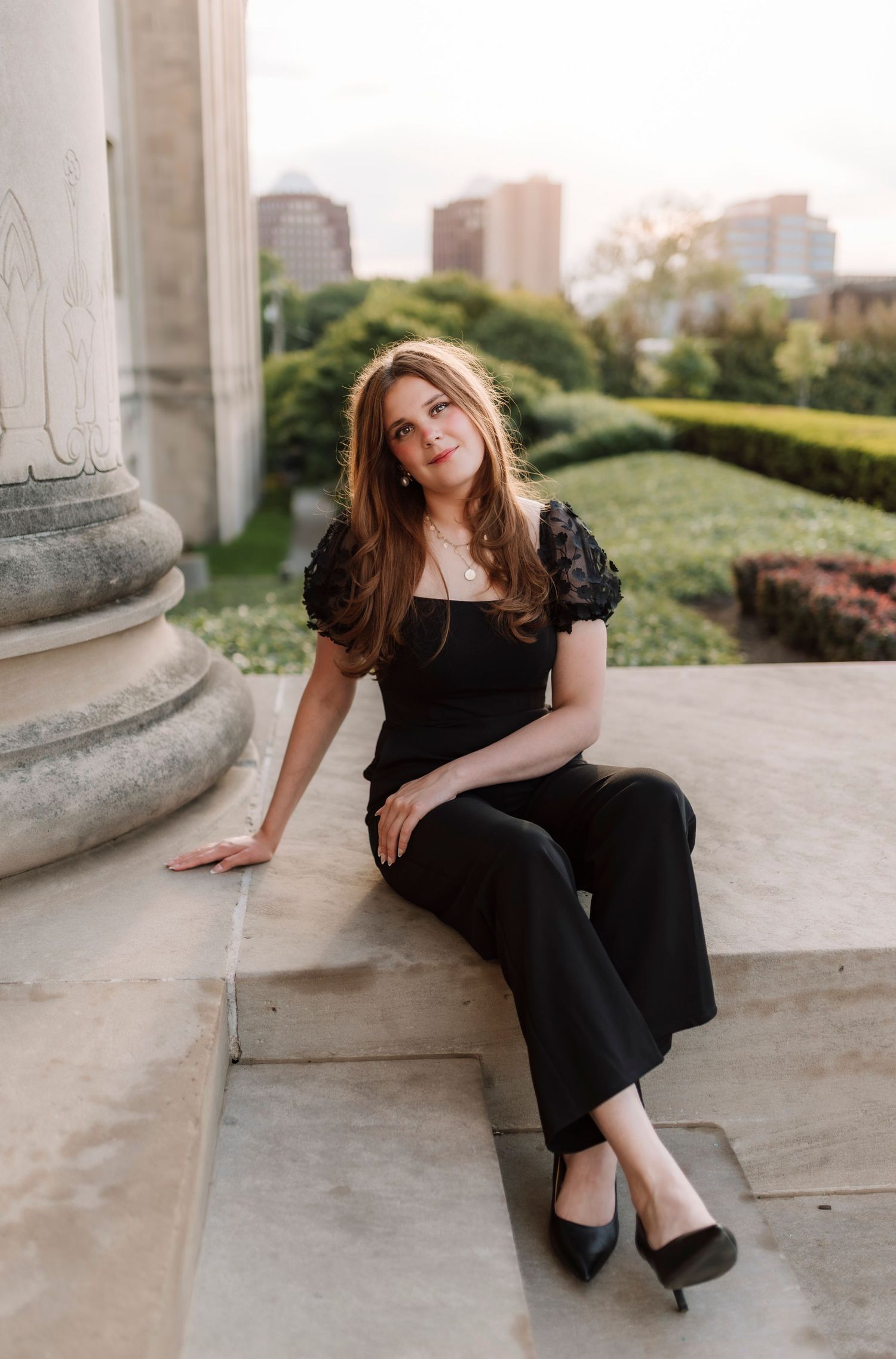 Senior photographer located throughout the Kansas City Metro area. Based in Blue Springs, Missouri.