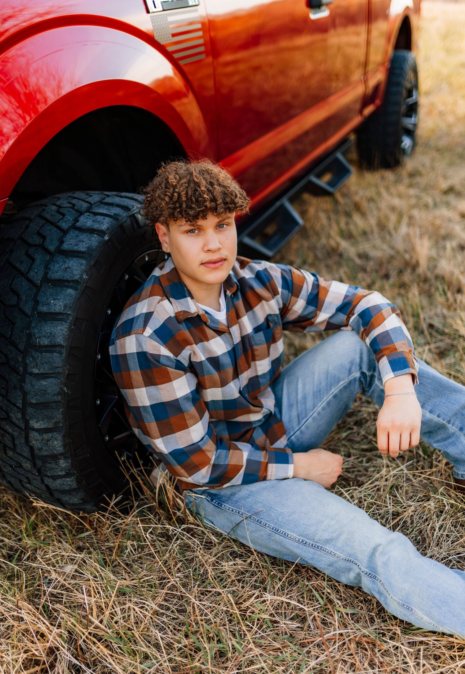 Senior photographer located throughout the Kansas City Metro area. Based in Blue Springs, Missouri.