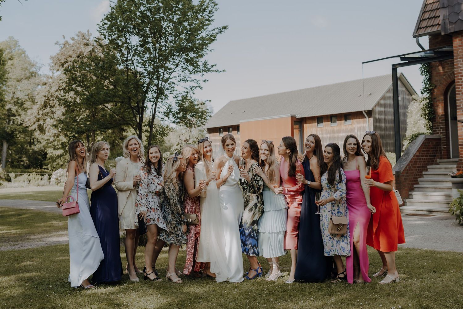 Bridemaids Bilder besondere Hochzeitsfotografen Hochzeitsfotos Brautpaar Hochzeit