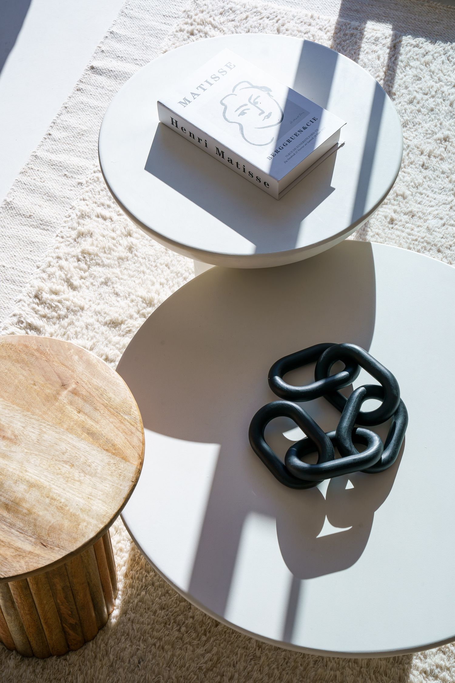nterior design photography focused on spaces, light and materials. Clean, natural images for designers, architects and high-end residential